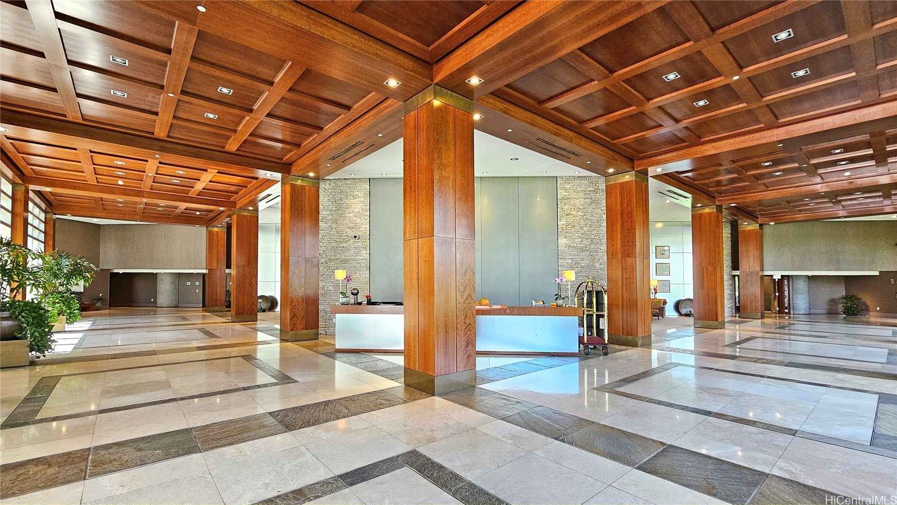 Honolulu, Hawaii, 96814, United States, ,3 BathroomsBathrooms,Residential,Active,1778695