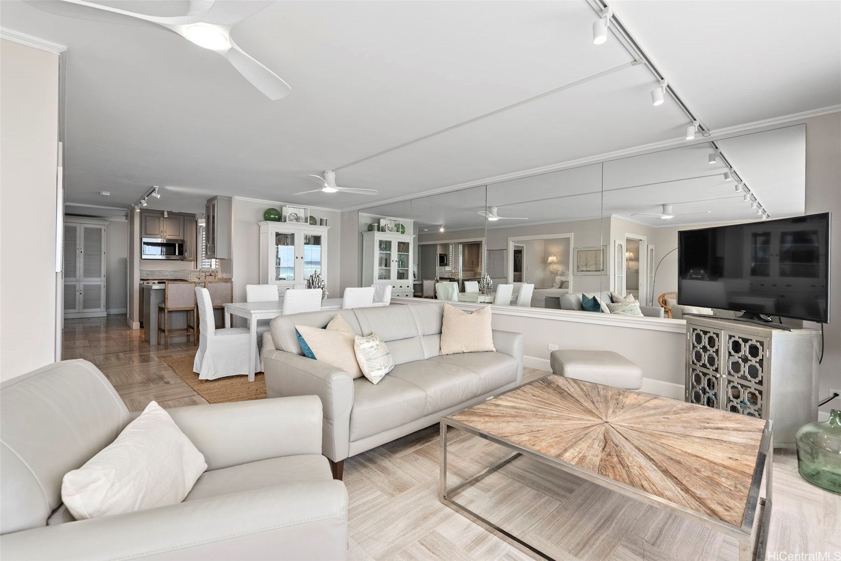 Honolulu, Hawaii, 96815, United States, 1 Bedroom Bedrooms, ,1 BathroomBathrooms,Residential,Active,2000212