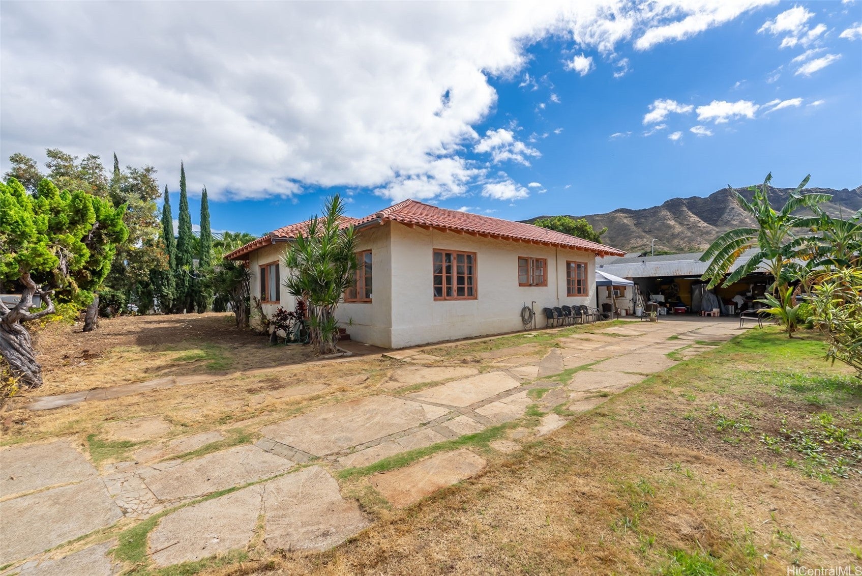 Honolulu, Hawaii, 96815, United States, 5 Bedrooms Bedrooms, ,2 BathroomsBathrooms,Residential,Active,2002333