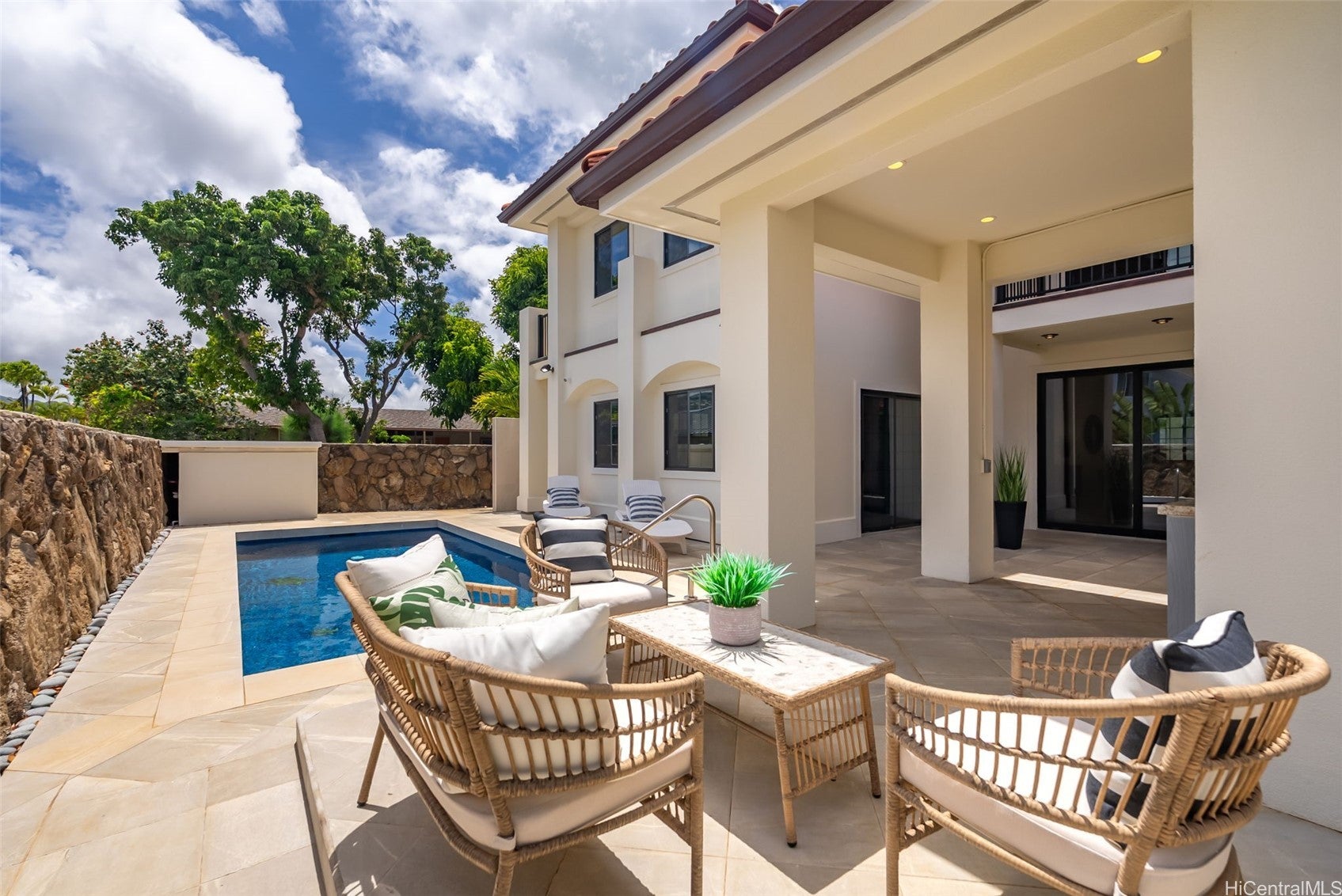 Honolulu, Hawaii, 96816, United States, 6 Bedrooms Bedrooms, ,6 BathroomsBathrooms,Residential,Active,1943793