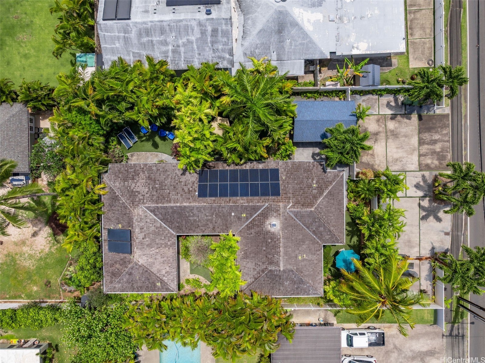 Kailua, Hawaii, 96734, United States, 6 Bedrooms Bedrooms, ,3 BathroomsBathrooms,Residential,Pending,1943834
