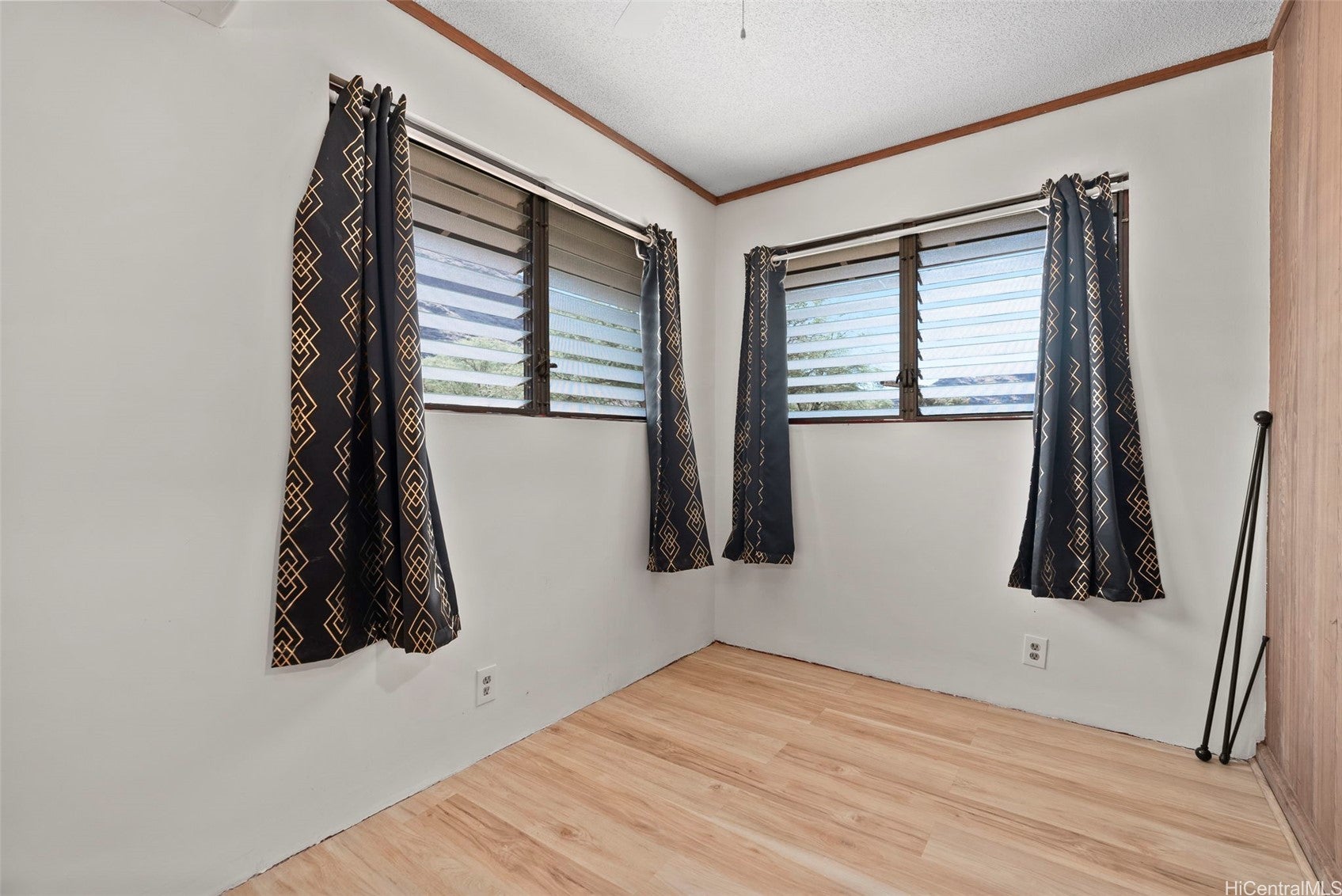 Waianae, Hawaii, 96792, United States, 7 Bedrooms Bedrooms, ,5 BathroomsBathrooms,Residential,Active,2006846