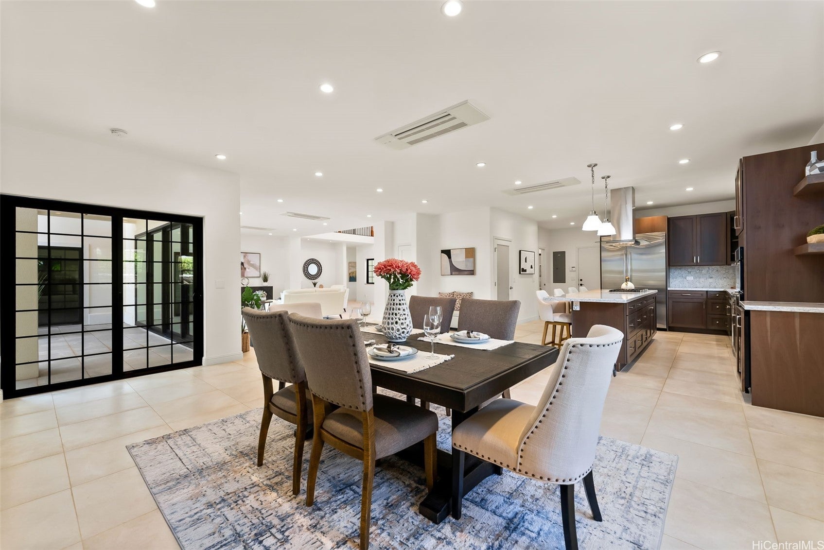 Honolulu, Hawaii, 96816, United States, 6 Bedrooms Bedrooms, ,6 BathroomsBathrooms,Residential,Active,1943793