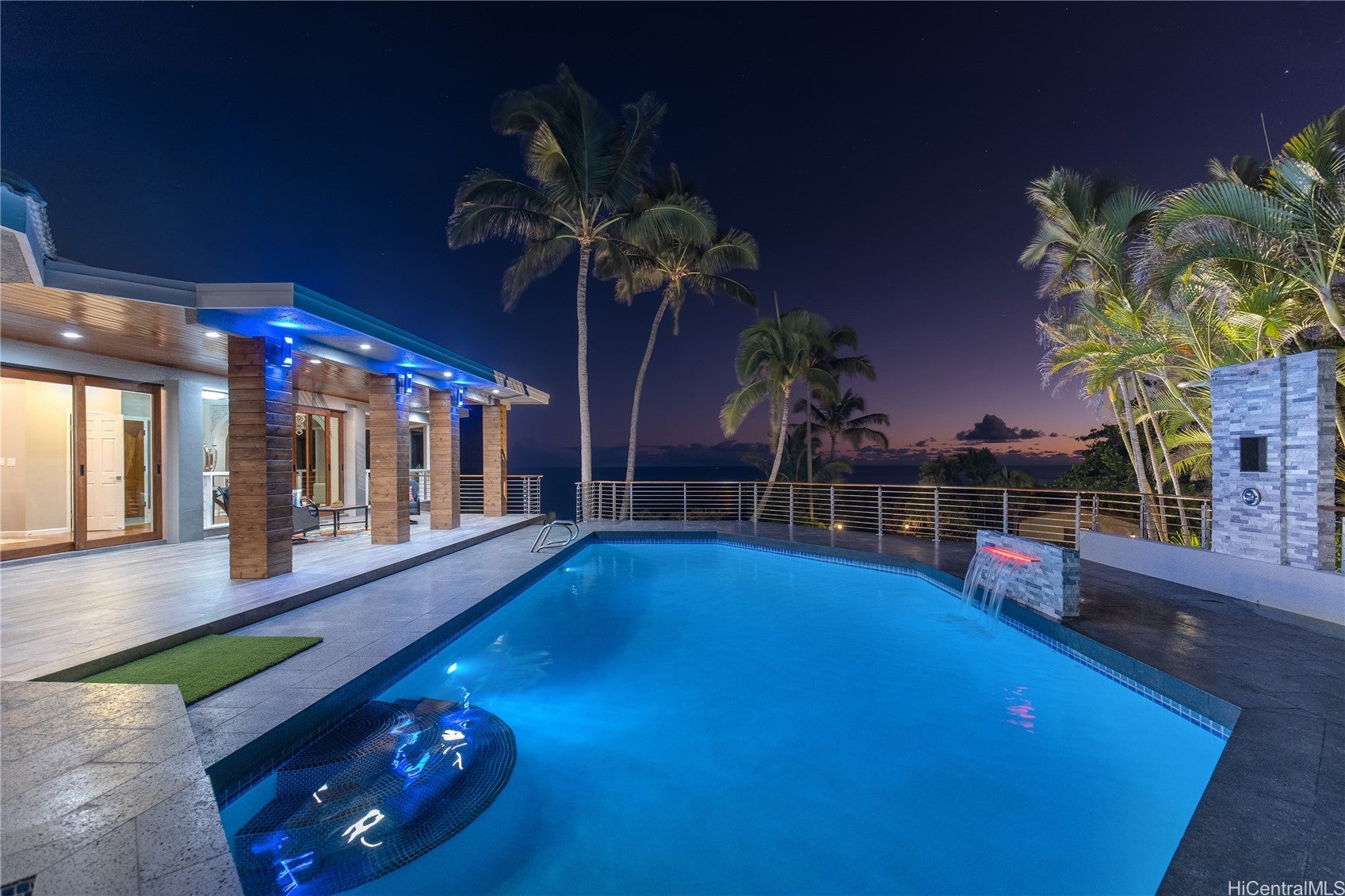 Honolulu, Hawaii, 96825, United States, ,4 BathroomsBathrooms,Residential,Active,1703164