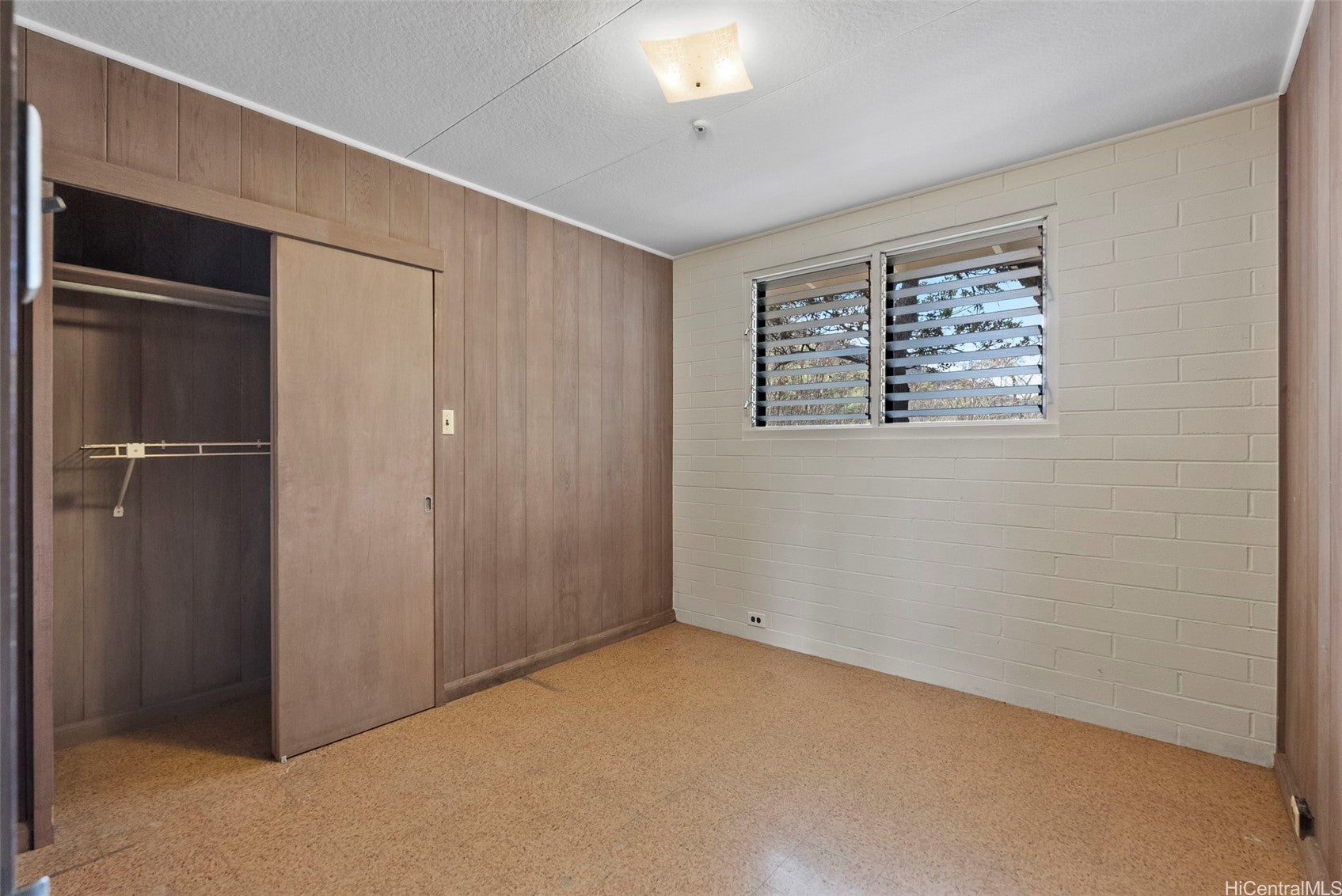 Waianae, Hawaii, 96792, United States, 7 Bedrooms Bedrooms, ,5 BathroomsBathrooms,Residential,Active,2015247