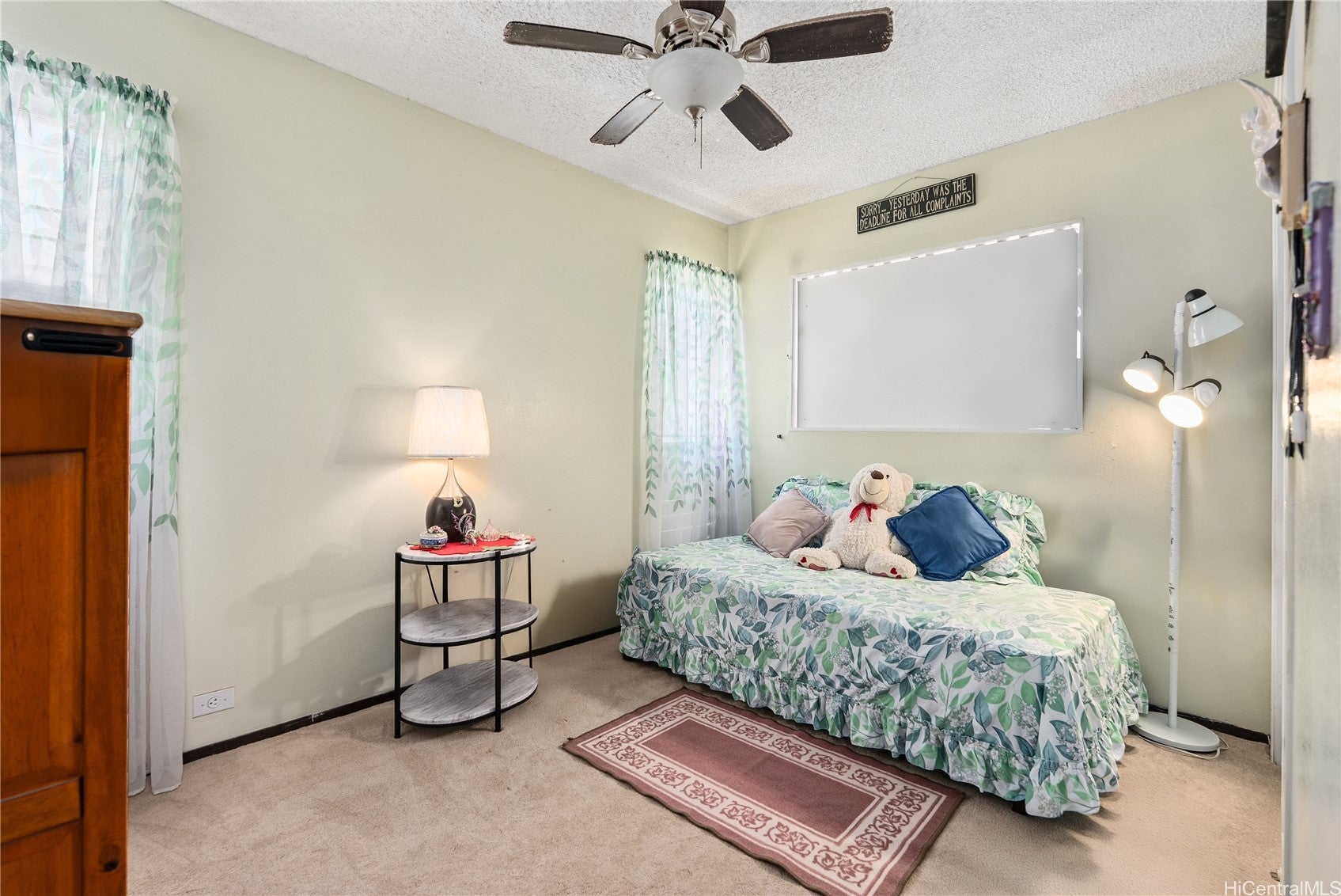 Honolulu, Hawaii, 96825, United States, 3 Bedrooms Bedrooms, ,2 BathroomsBathrooms,Residential,Contingent,1943822
