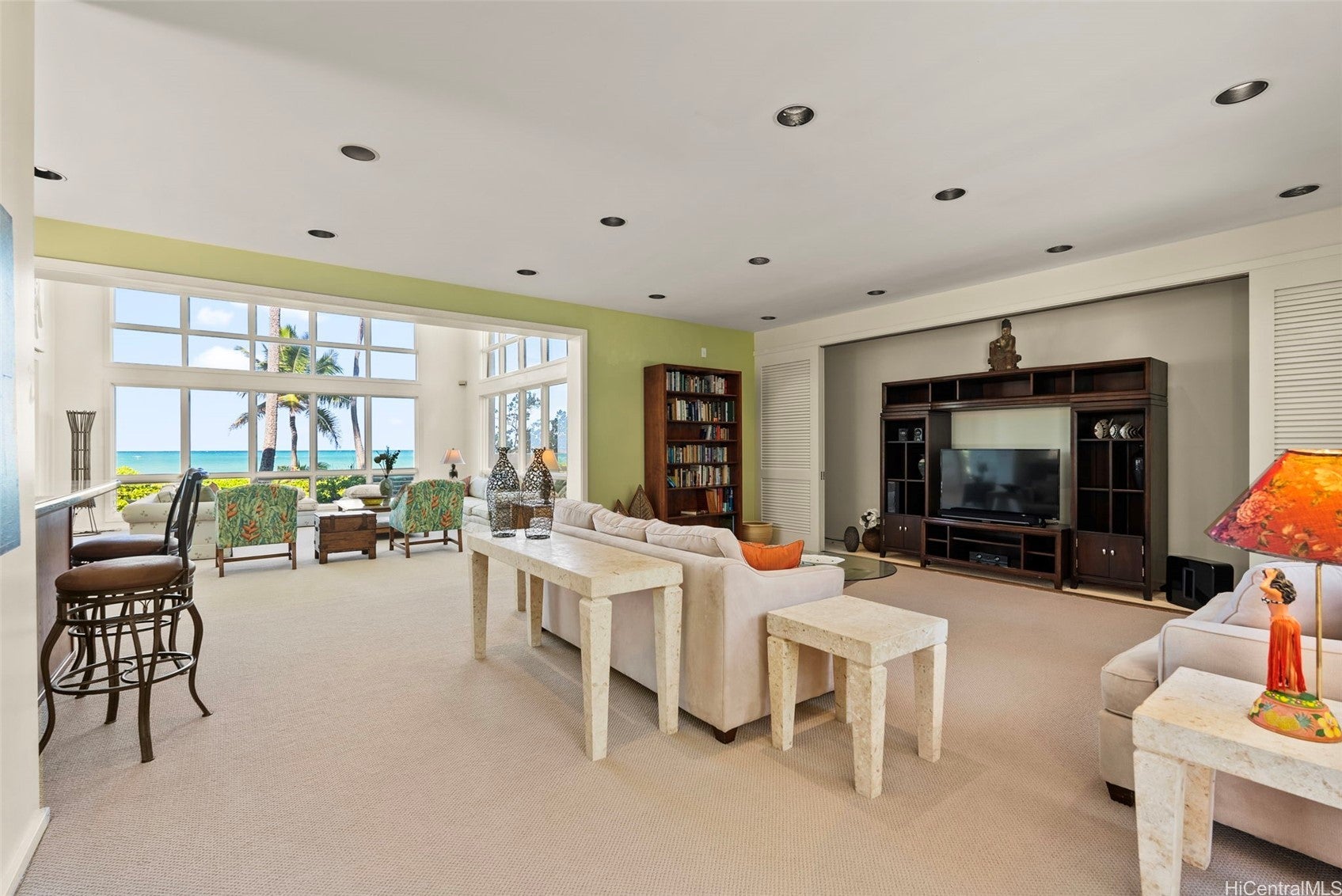 Kailua, Hawaii, 96734, United States, 12 Bedrooms Bedrooms, ,16 BathroomsBathrooms,Residential,Active,1943820