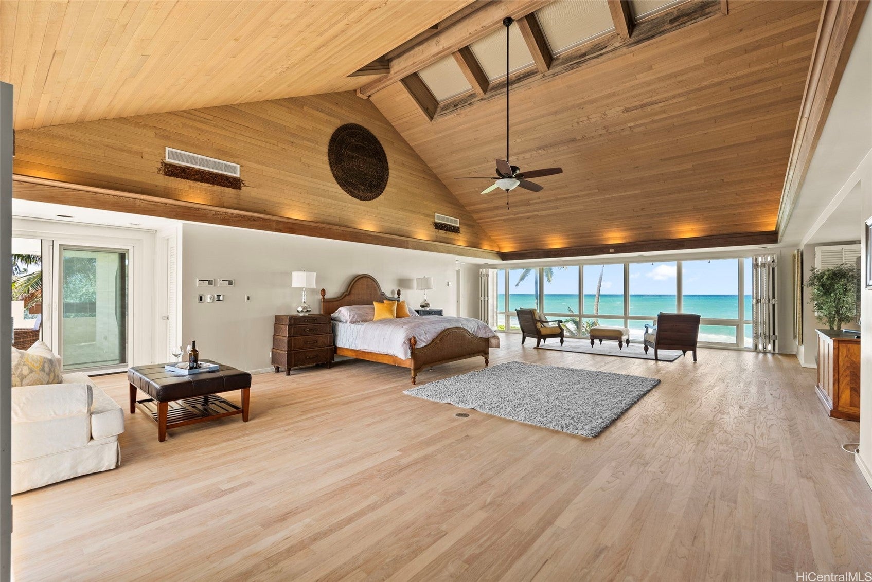 Kailua, Hawaii, 96734, United States, 12 Bedrooms Bedrooms, ,16 BathroomsBathrooms,Residential,Active,1944012