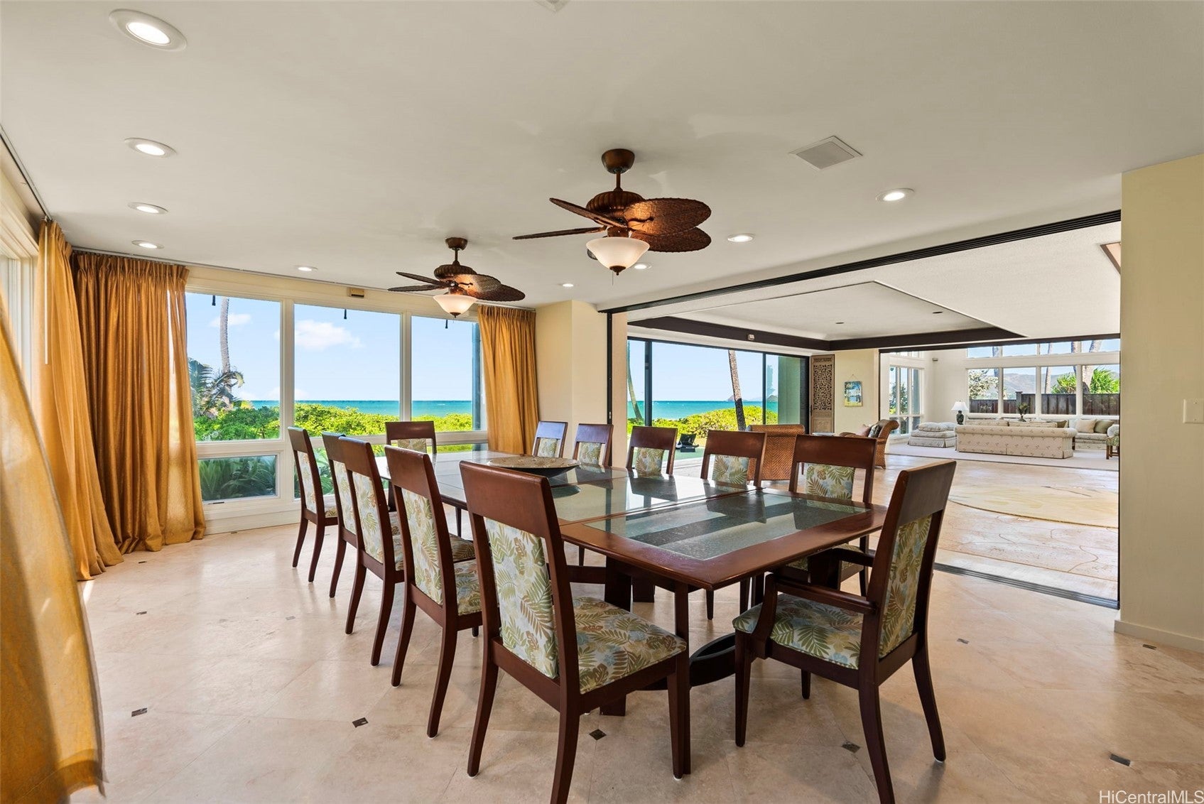 Kailua, Hawaii, 96734, United States, 12 Bedrooms Bedrooms, ,16 BathroomsBathrooms,Residential,Active,1943820