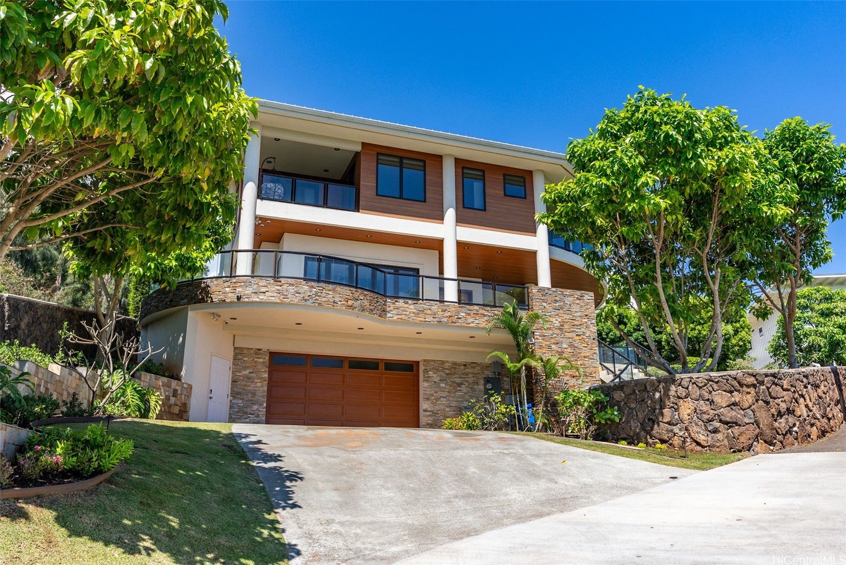 Honolulu, Hawaii, 96816, United States, 4 Bedrooms Bedrooms, ,4 BathroomsBathrooms,Residential,Active,1943823