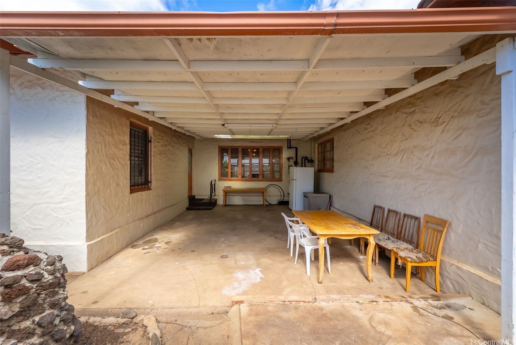 Honolulu, Hawaii, 96815, United States, 5 Bedrooms Bedrooms, ,2 BathroomsBathrooms,Residential,Active,2002333