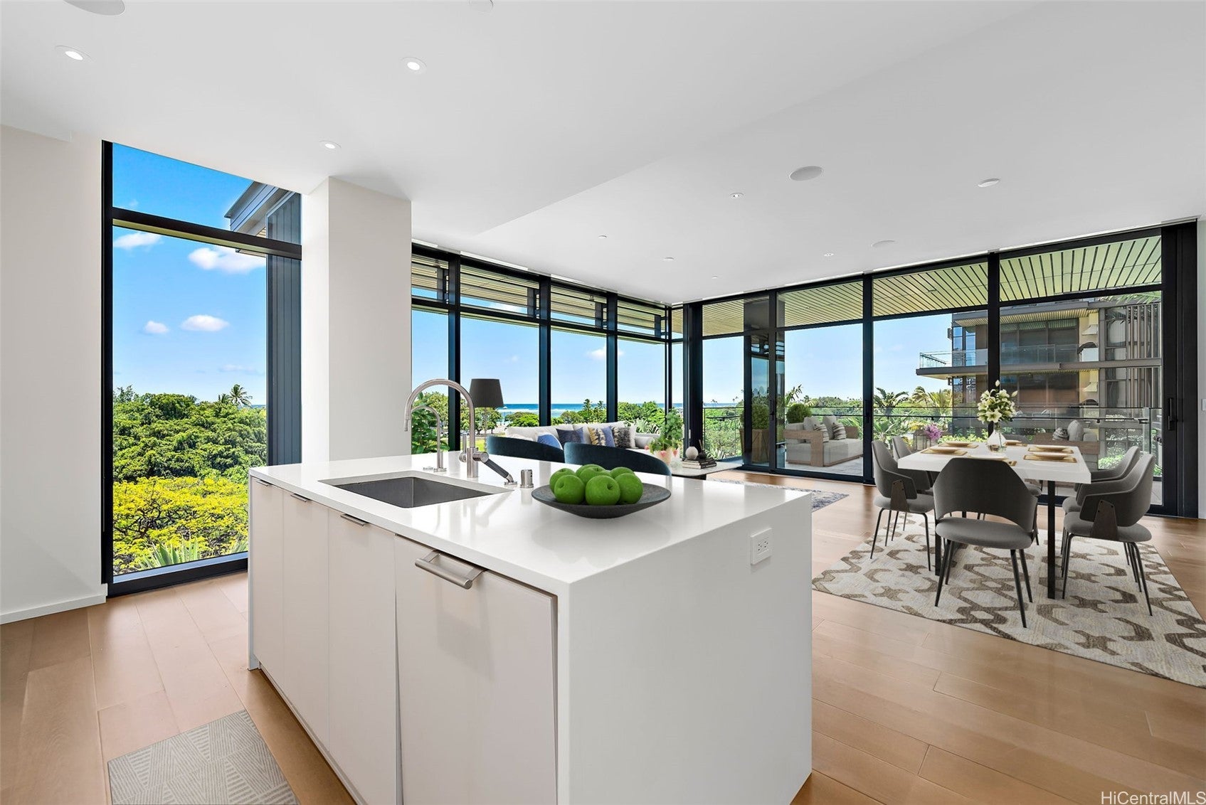 Honolulu, Hawaii, 96814, United States, 2 Bedrooms Bedrooms, ,3 BathroomsBathrooms,Residential,Active,1943792