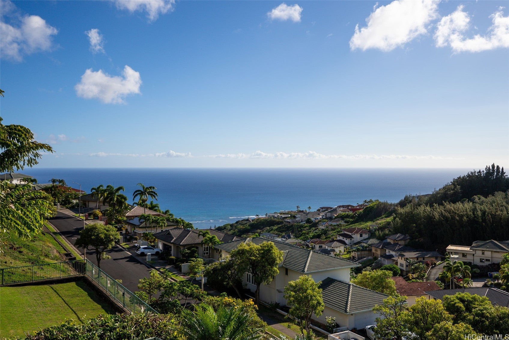 Honolulu, Hawaii, 96821, United States, 4 Bedrooms Bedrooms, ,4 BathroomsBathrooms,Residential,Contingent,2006797