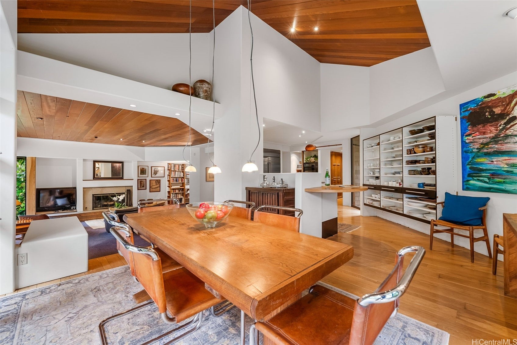 Honolulu, Hawaii, 96817, United States, 2 Bedrooms Bedrooms, ,3 BathroomsBathrooms,Residential,Active,2008694