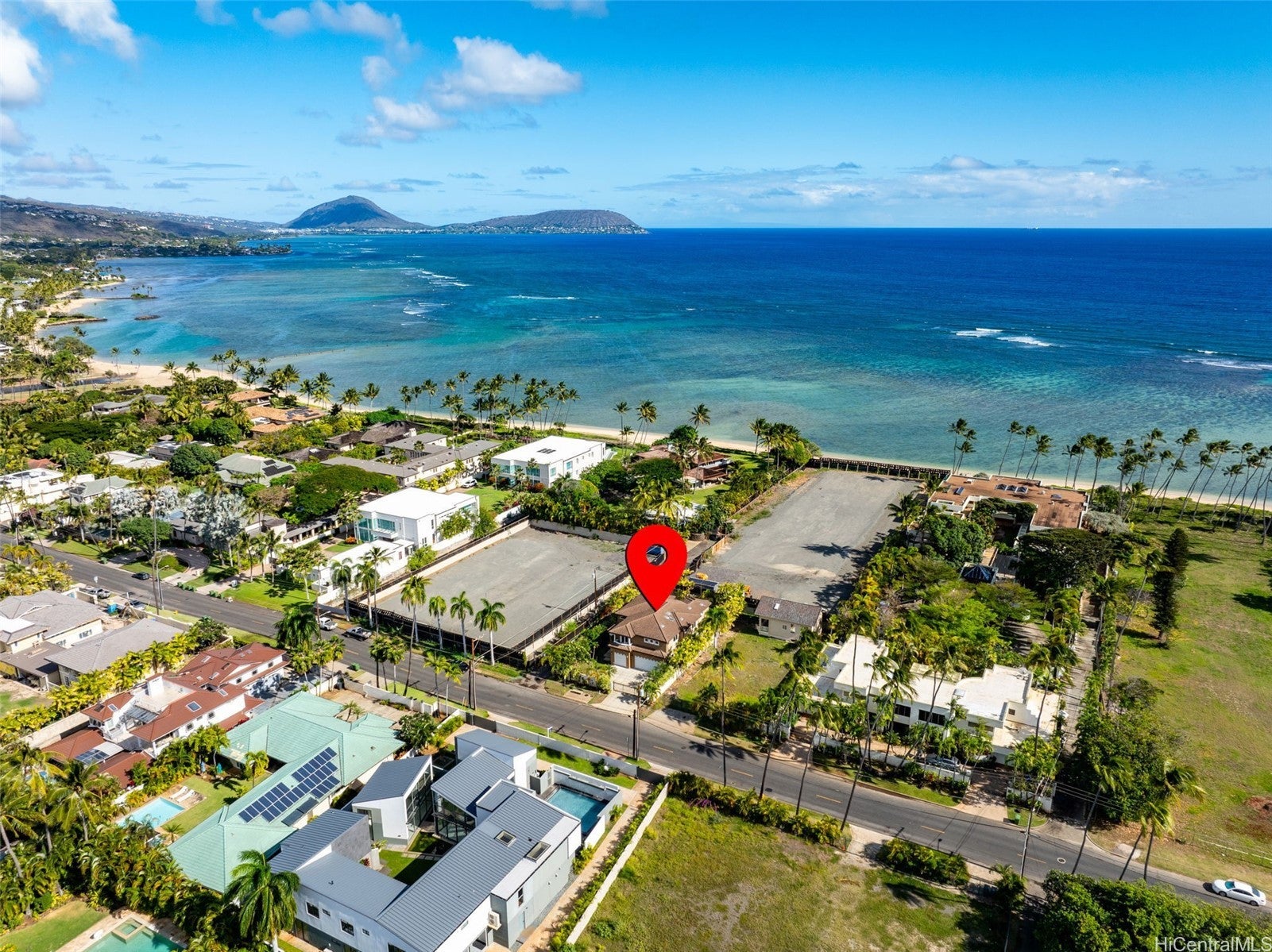 Honolulu, Hawaii, 96816, United States, 4 Bedrooms Bedrooms, ,4 BathroomsBathrooms,Residential,Contingent,1943772