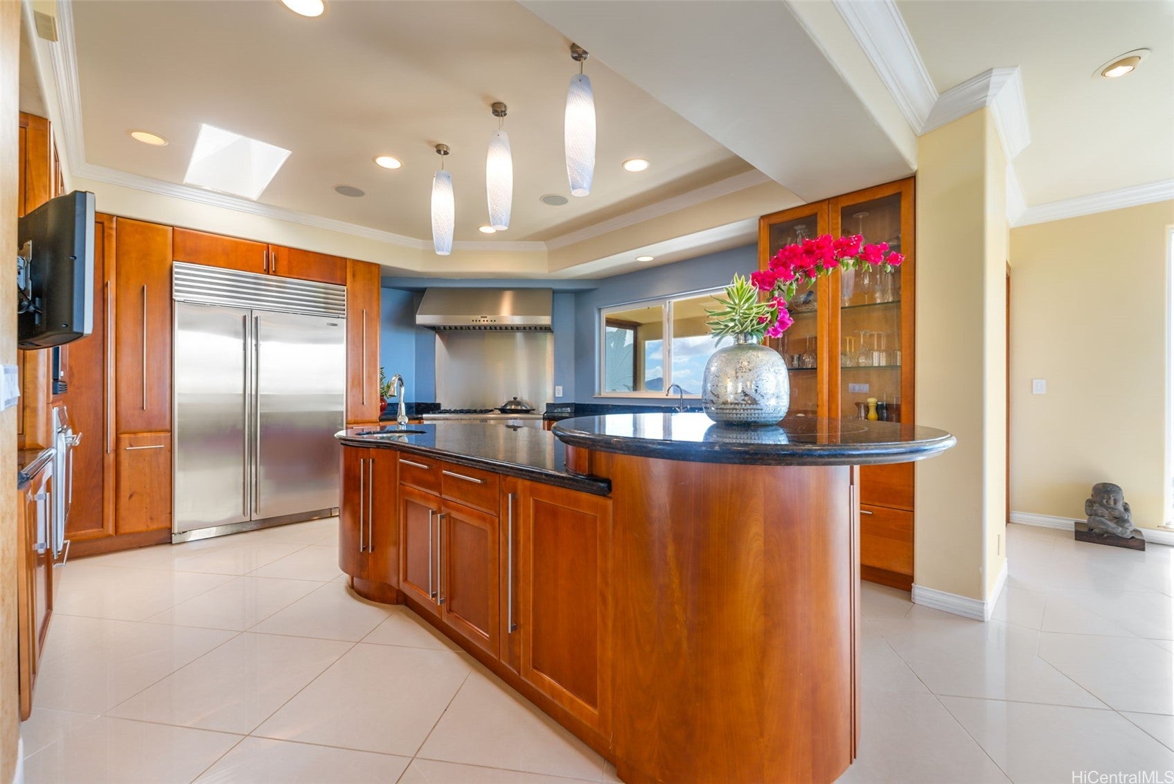 Honolulu, Hawaii, 96821, United States, 5 Bedrooms Bedrooms, ,5 BathroomsBathrooms,Residential,Active,1943765