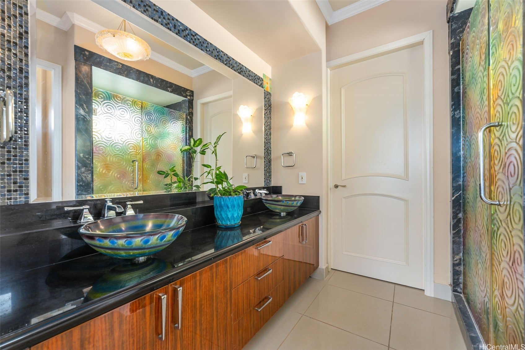Honolulu, Hawaii, 96821, United States, 5 Bedrooms Bedrooms, ,5 BathroomsBathrooms,Residential,Active,1943765