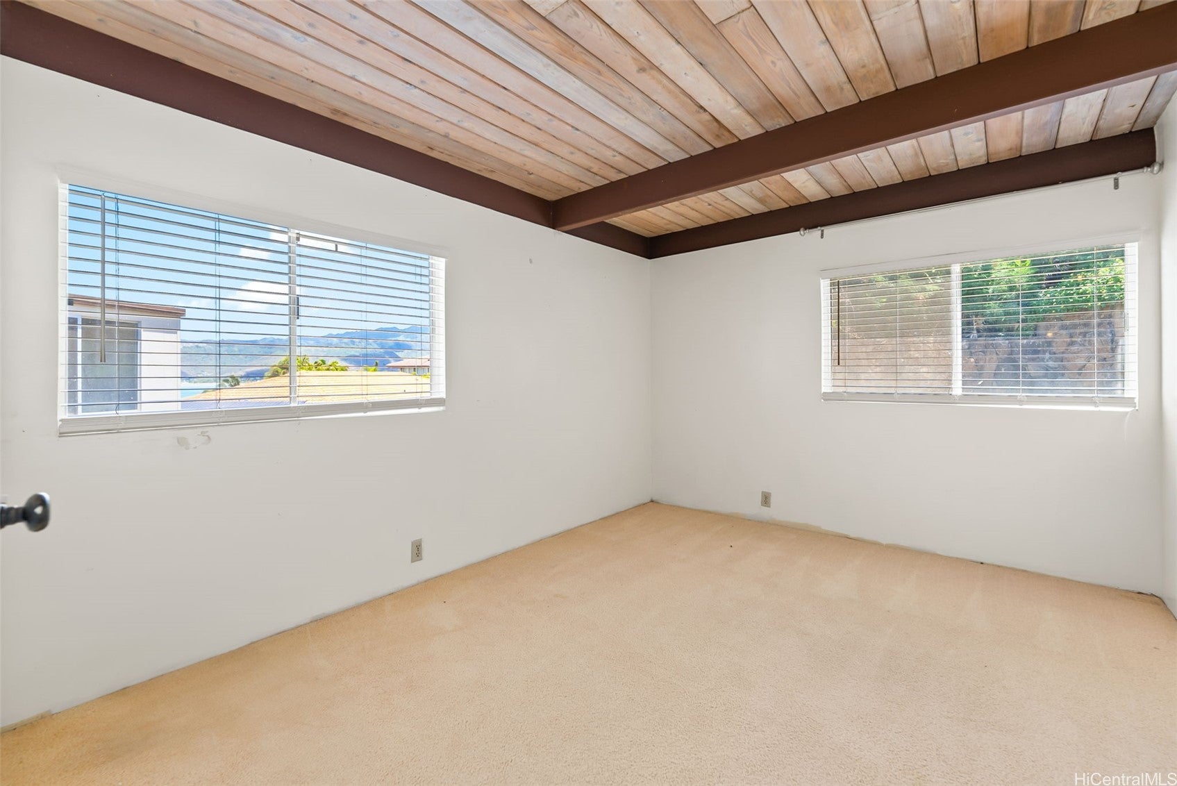 Honolulu, Hawaii, 96825, United States, 4 Bedrooms Bedrooms, ,2 BathroomsBathrooms,Residential,Active,2011425