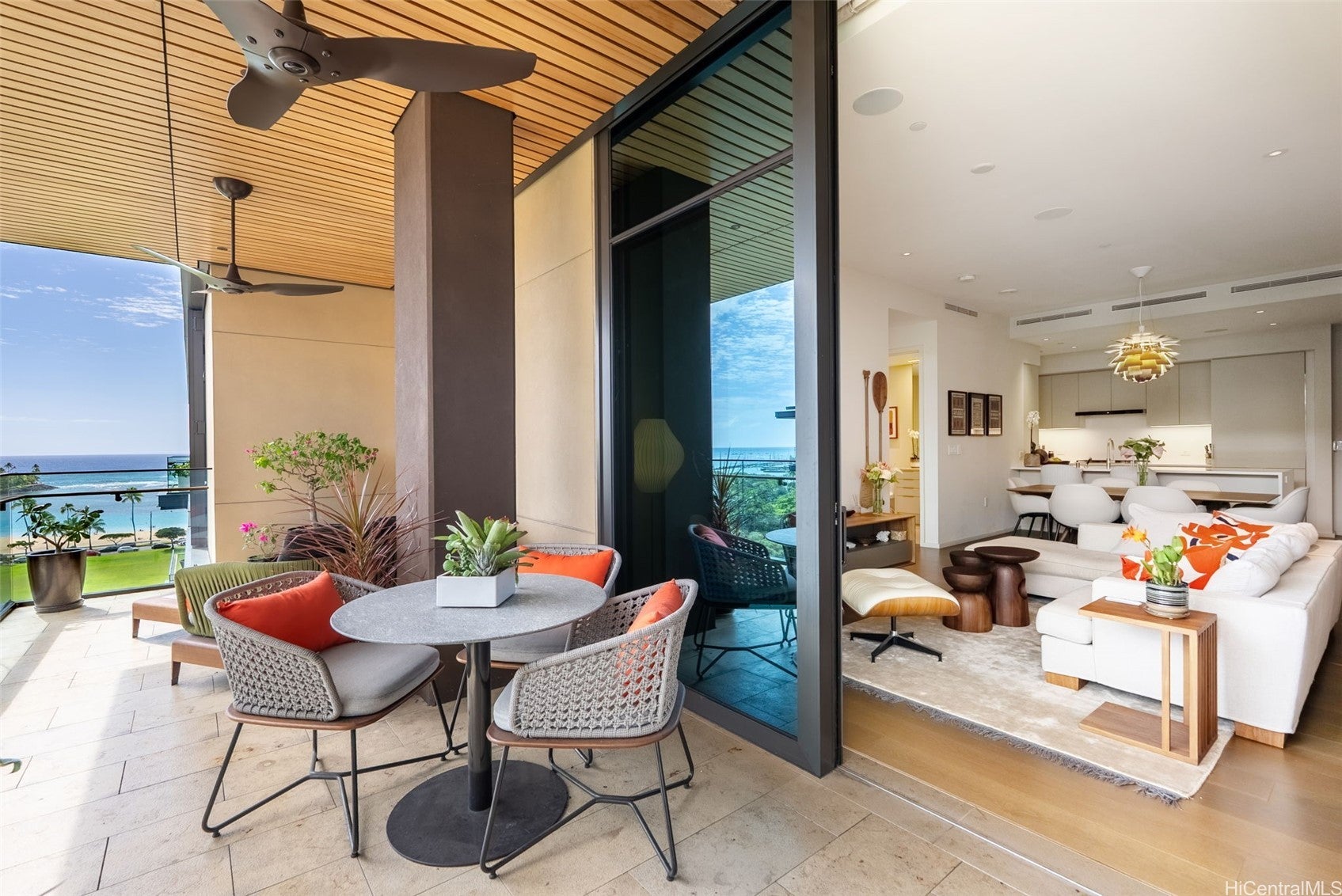 Honolulu, Hawaii, 96814, United States, 2 Bedrooms Bedrooms, ,2 BathroomsBathrooms,Residential,Active,2009852