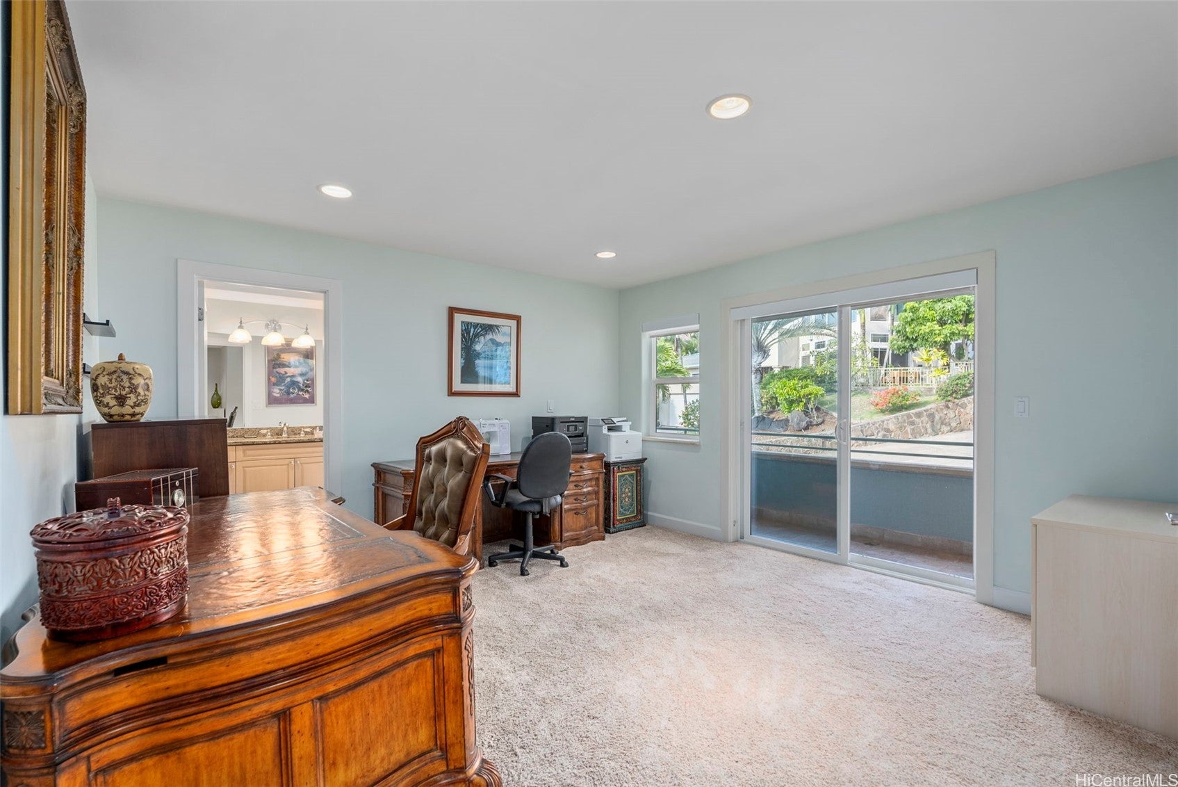 Honolulu, Hawaii, 96821, United States, 4 Bedrooms Bedrooms, ,4 BathroomsBathrooms,Residential,Contingent,2006797