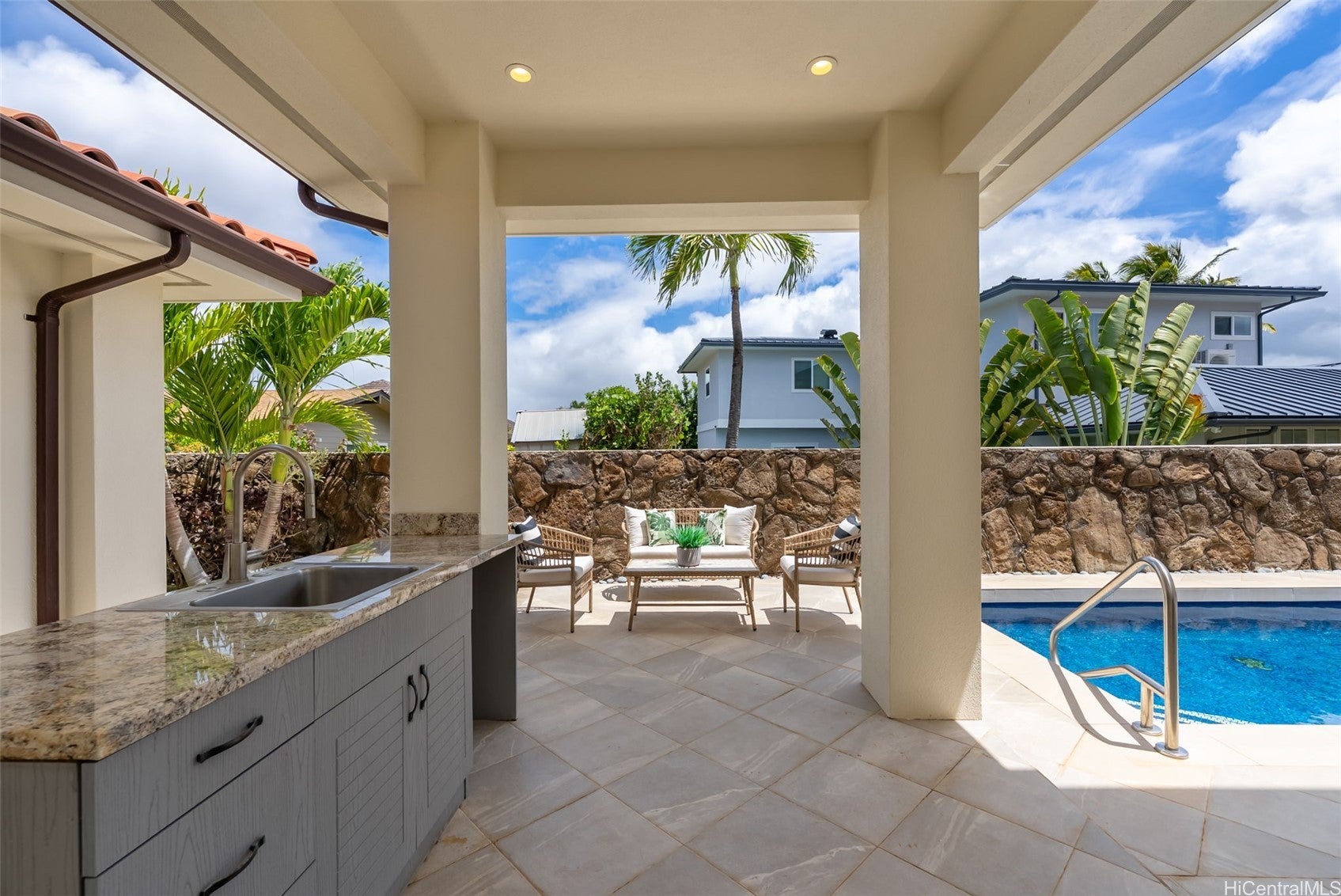 Honolulu, Hawaii, 96816, United States, 6 Bedrooms Bedrooms, ,6 BathroomsBathrooms,Residential,Active,1961951