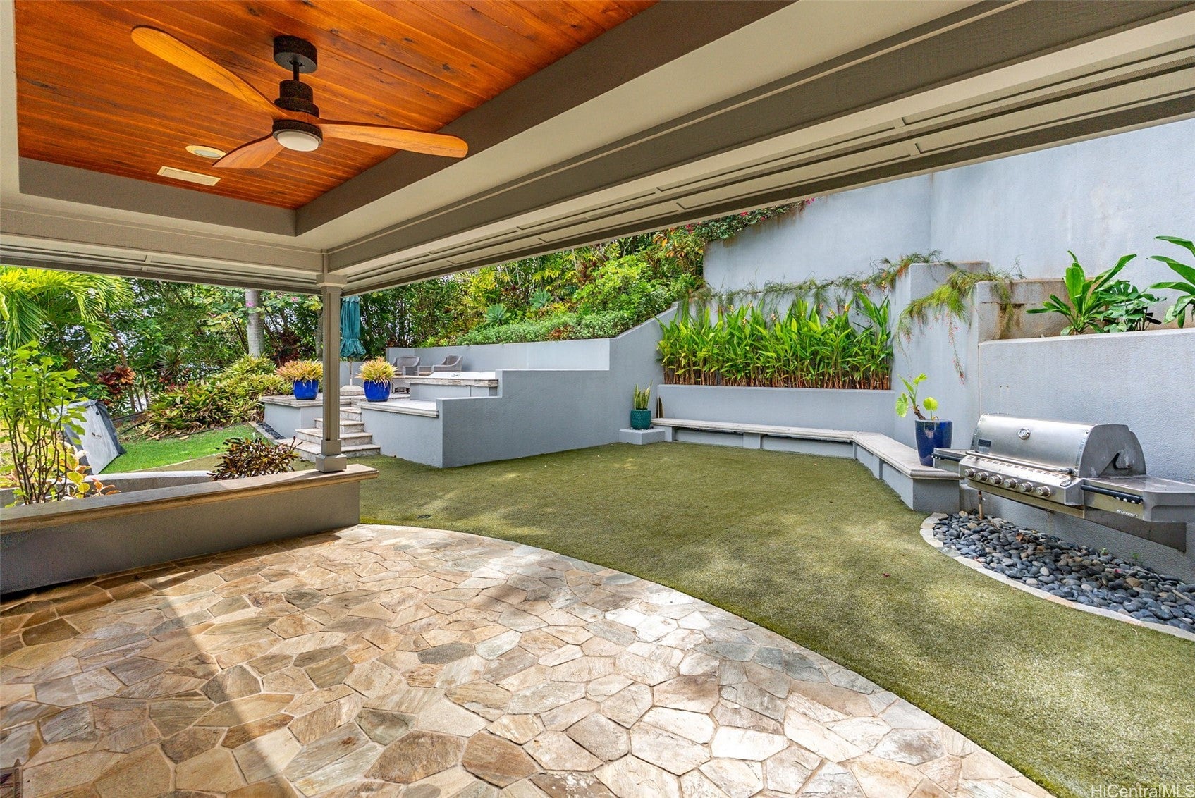 Kaneohe, Hawaii, 96744, United States, 4 Bedrooms Bedrooms, ,5 BathroomsBathrooms,Residential,Active,1943815