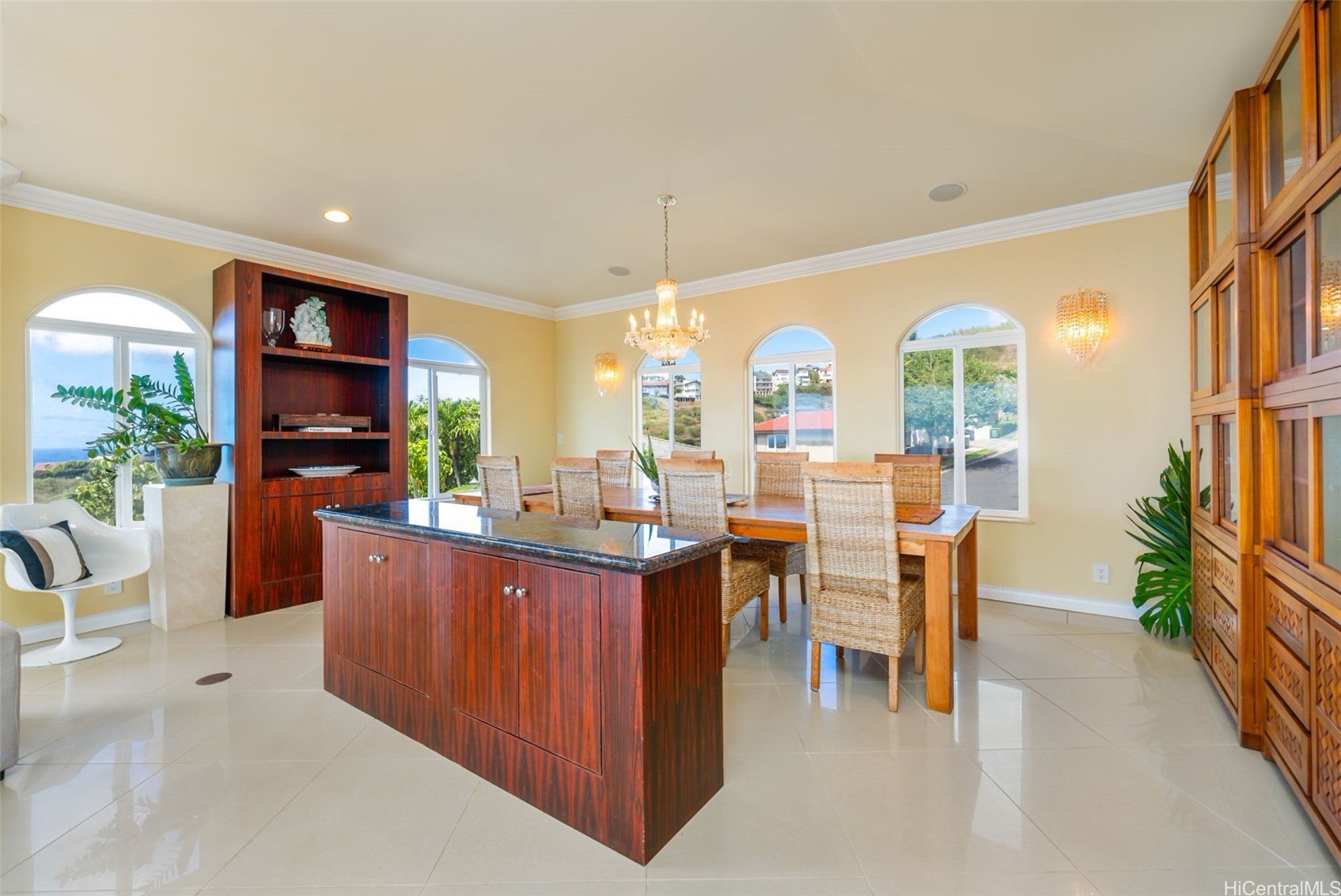 Honolulu, Hawaii, 96821, United States, 5 Bedrooms Bedrooms, ,5 BathroomsBathrooms,Residential,Active,1943765
