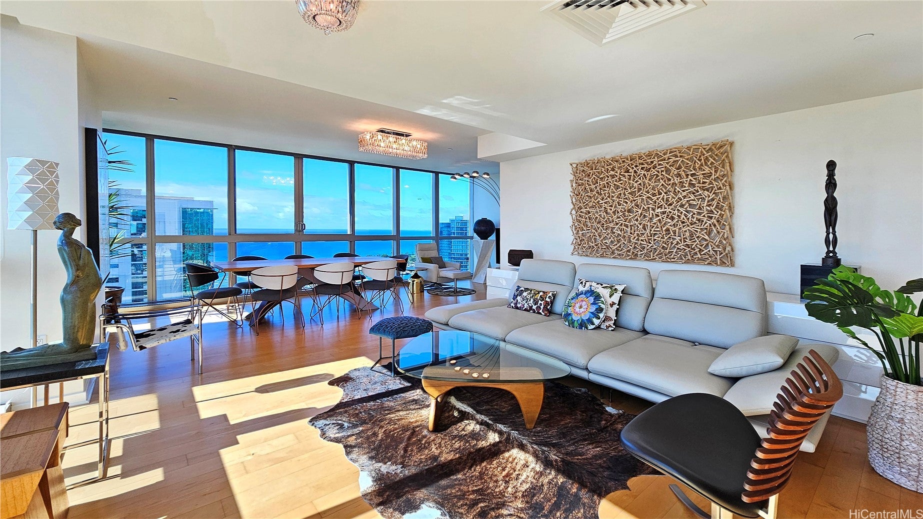 Honolulu, Hawaii, 96814, United States, ,3 BathroomsBathrooms,Residential,Active,1778695