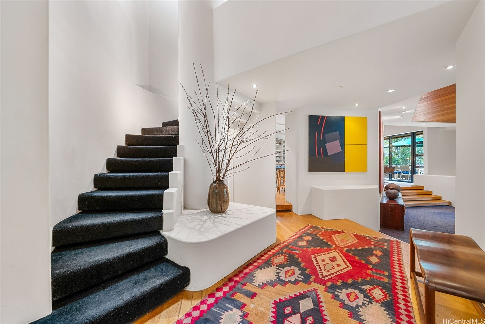 Honolulu, Hawaii, 96817, United States, 2 Bedrooms Bedrooms, ,3 BathroomsBathrooms,Residential,Active,1943804