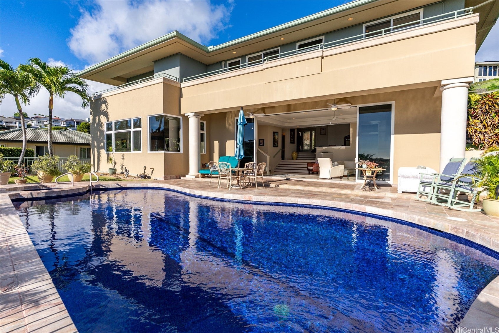 Honolulu, Hawaii, 96821, United States, 4 Bedrooms Bedrooms, ,4 BathroomsBathrooms,Residential,Contingent,2006797