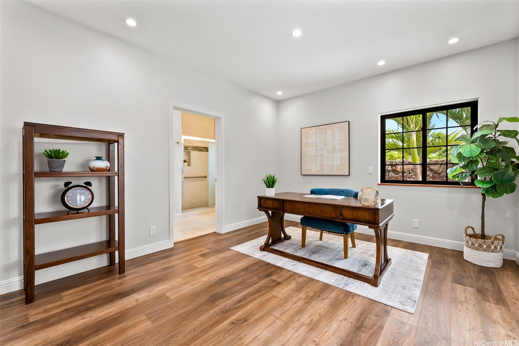 Honolulu, Hawaii, 96816, United States, 6 Bedrooms Bedrooms, ,6 BathroomsBathrooms,Residential,Active,1943793