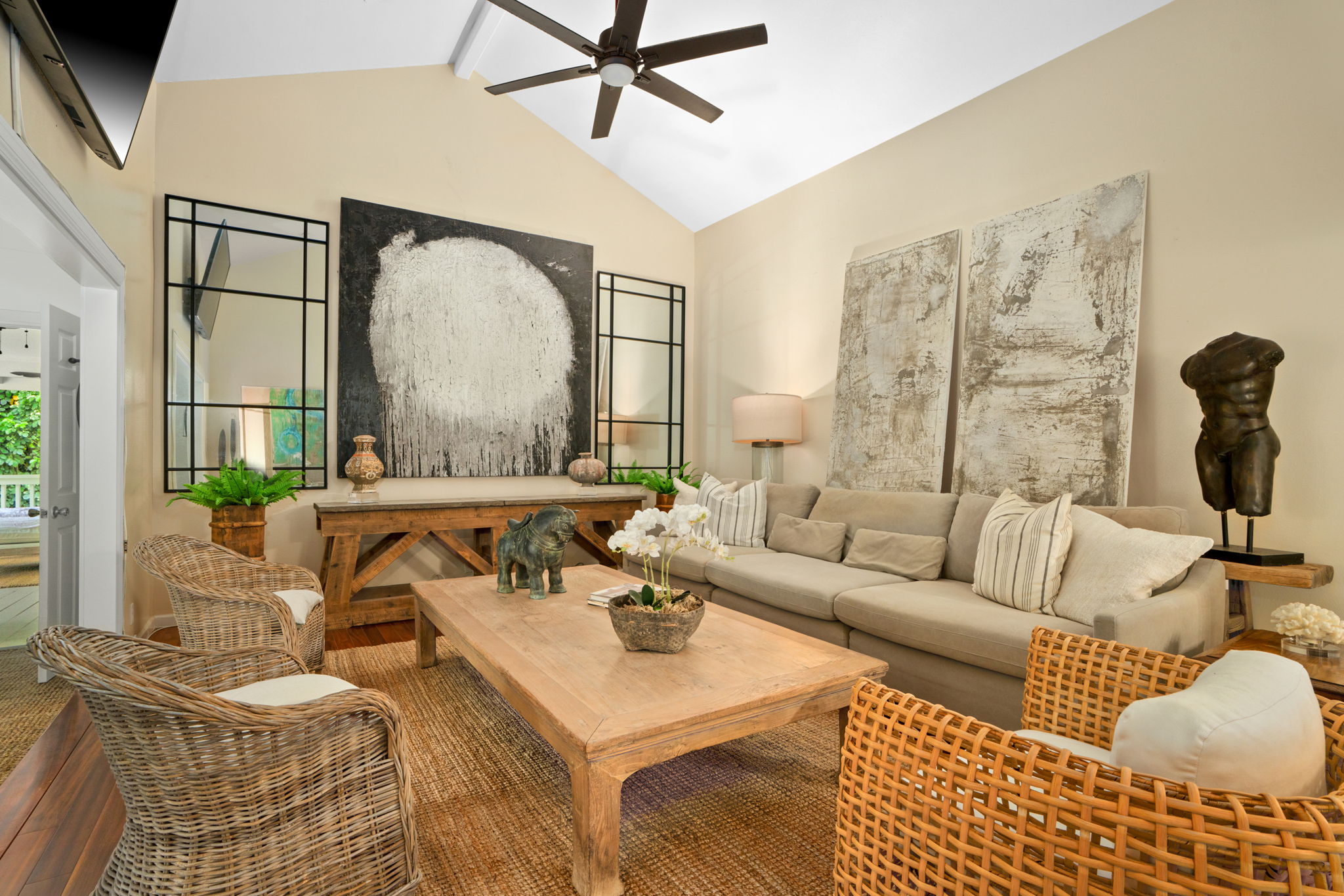 Kapaa, Hawaii, 96746, United States, 4 Bedrooms Bedrooms, ,3 BathroomsBathrooms,Residential,Active,1964479