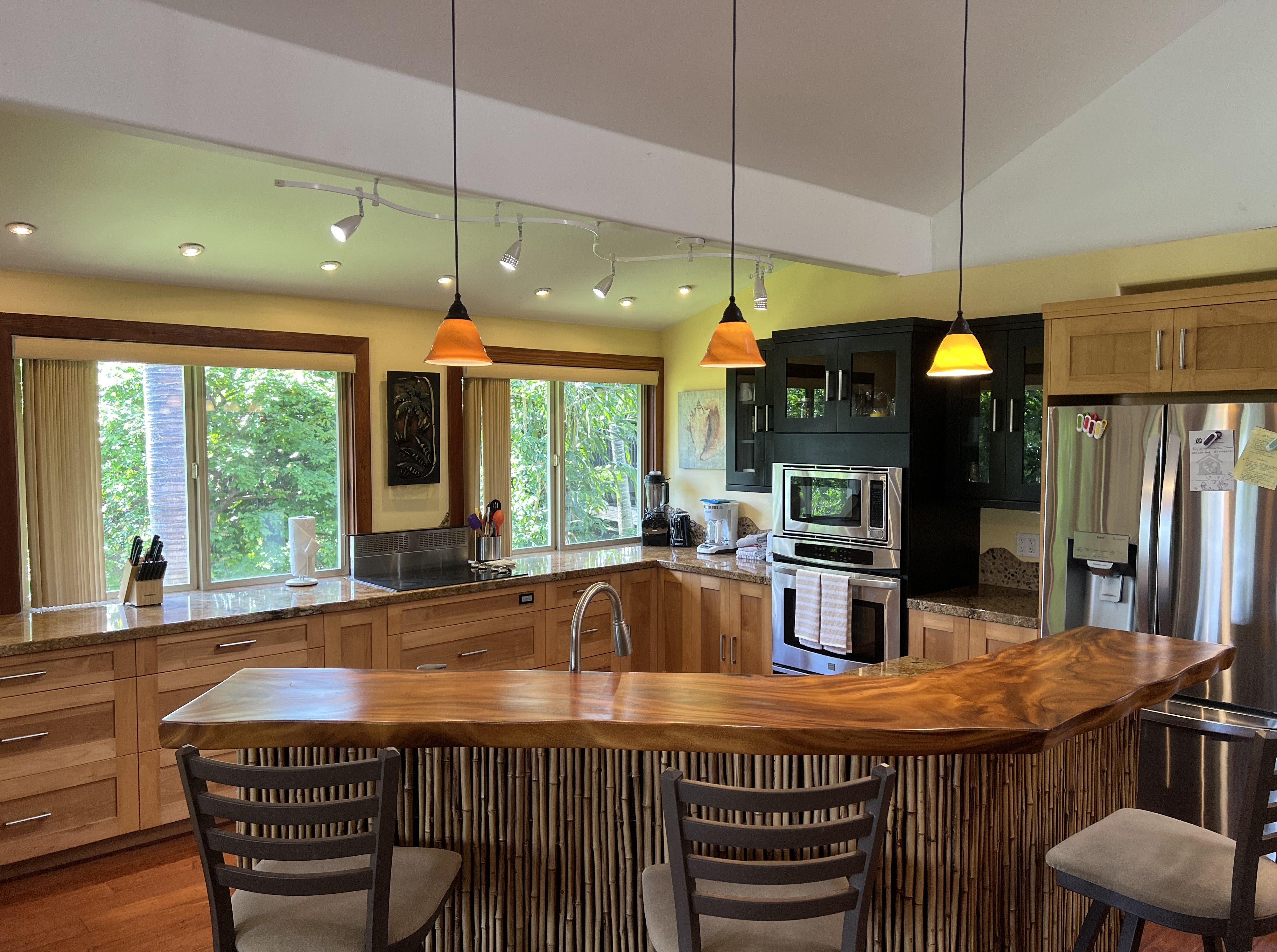 Princeville, Hawaii, 96722, United States, 4 Bedrooms Bedrooms, ,4 BathroomsBathrooms,Residential,Active,1844534