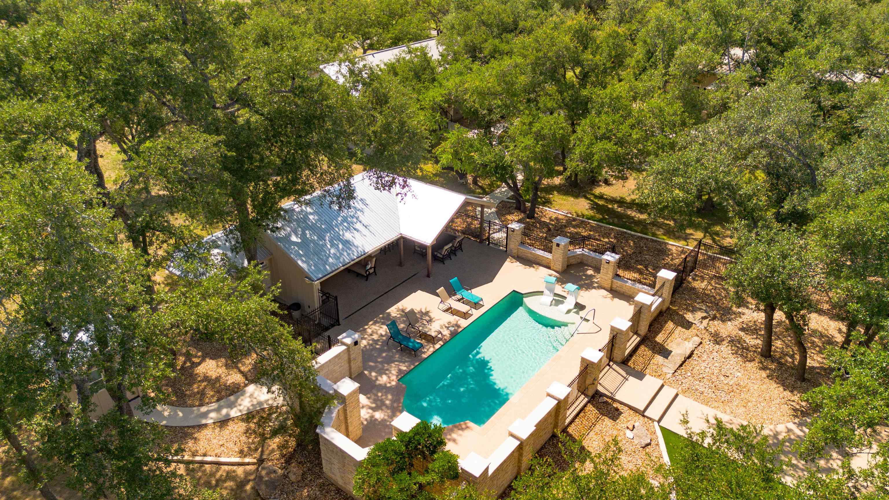 Georgetown, Texas, 78628, United States, 8 Bedrooms Bedrooms, ,8 BathroomsBathrooms,Residential,Active,1849530