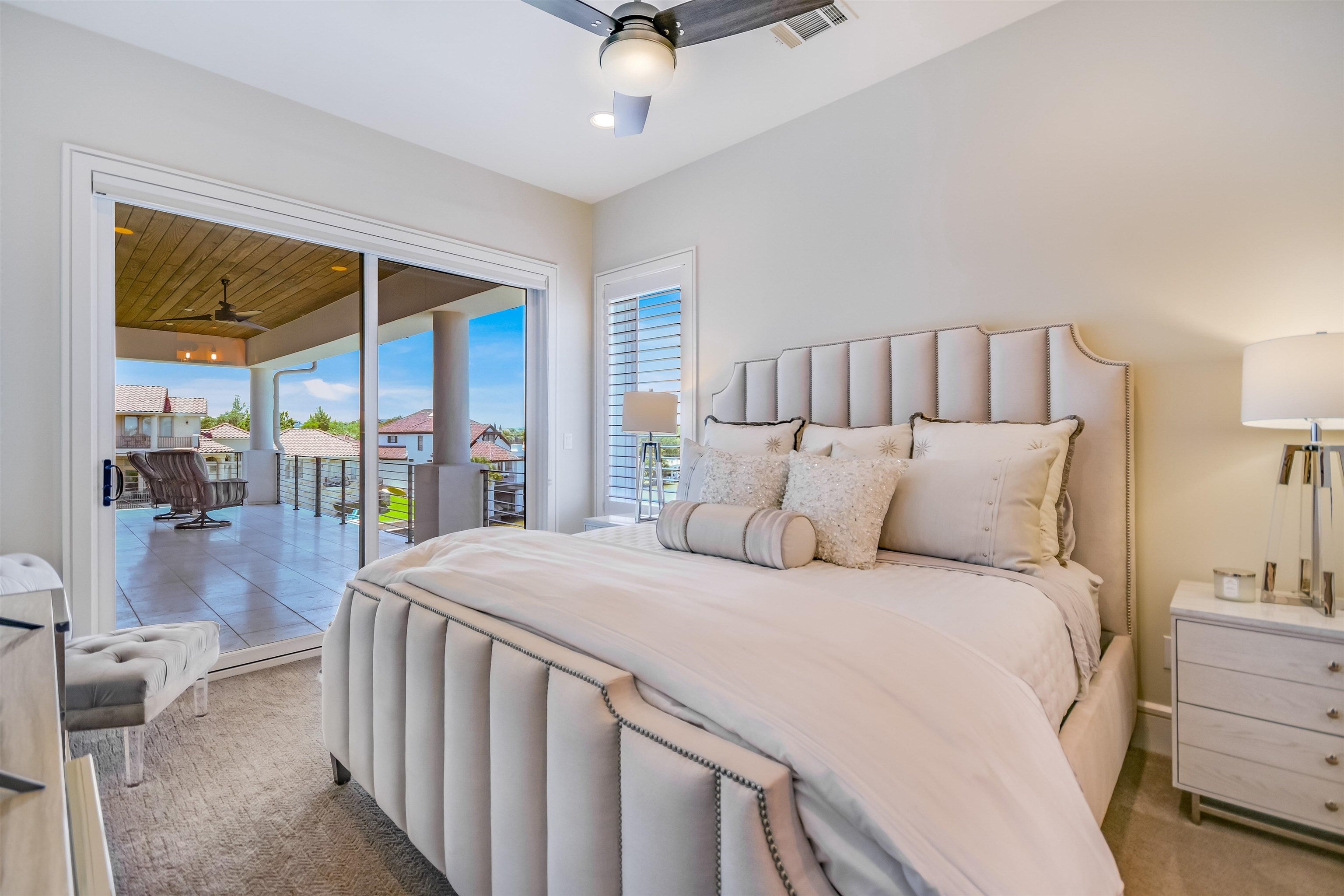 Horseshoe Bay, Texas, 78657, United States, 6 Bedrooms Bedrooms, ,7 BathroomsBathrooms,Residential,Active,1903228