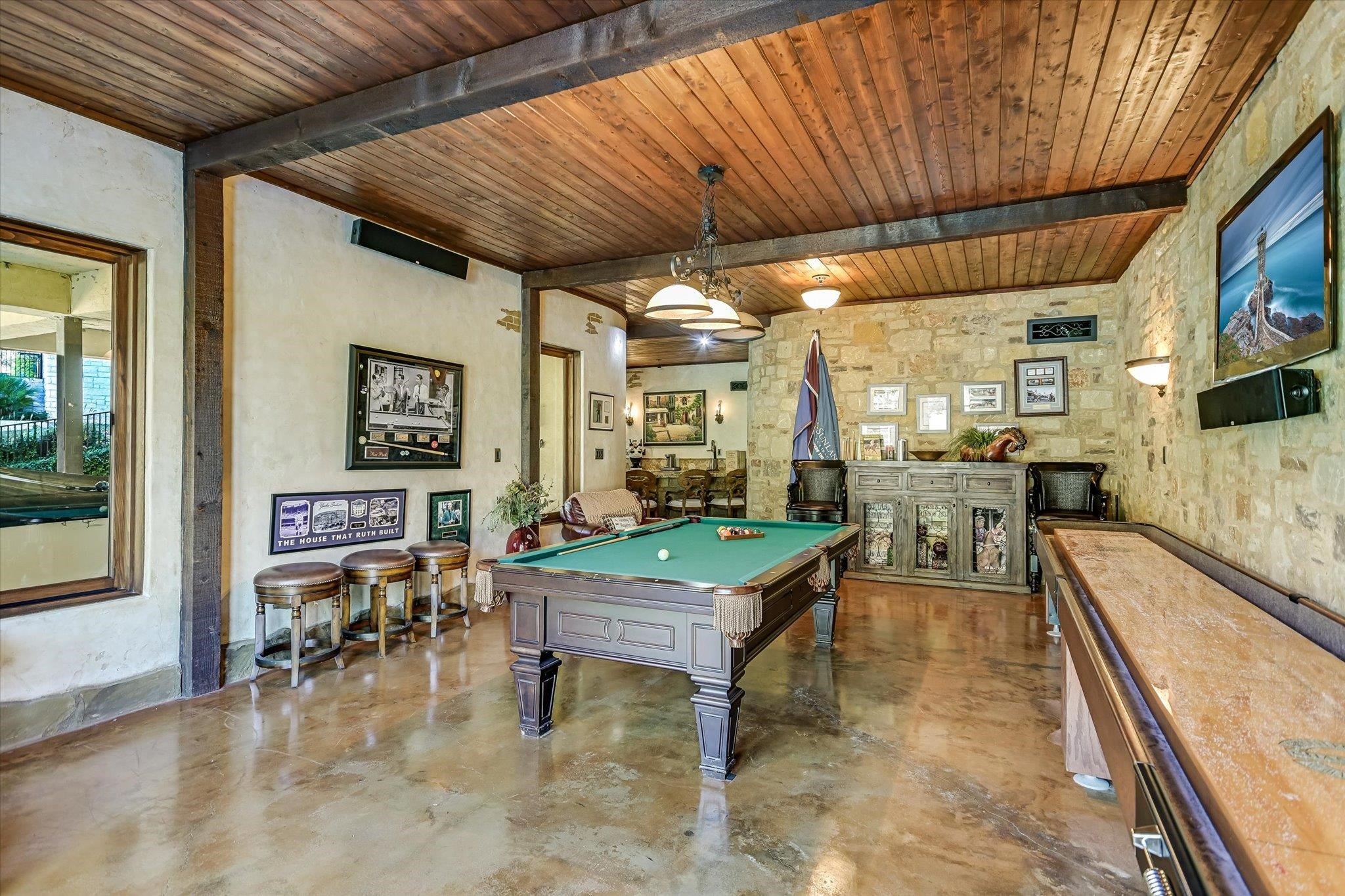 Horseshoe Bay, Texas, 78657, United States, 5 Bedrooms Bedrooms, ,7 BathroomsBathrooms,Residential,Active,1988425