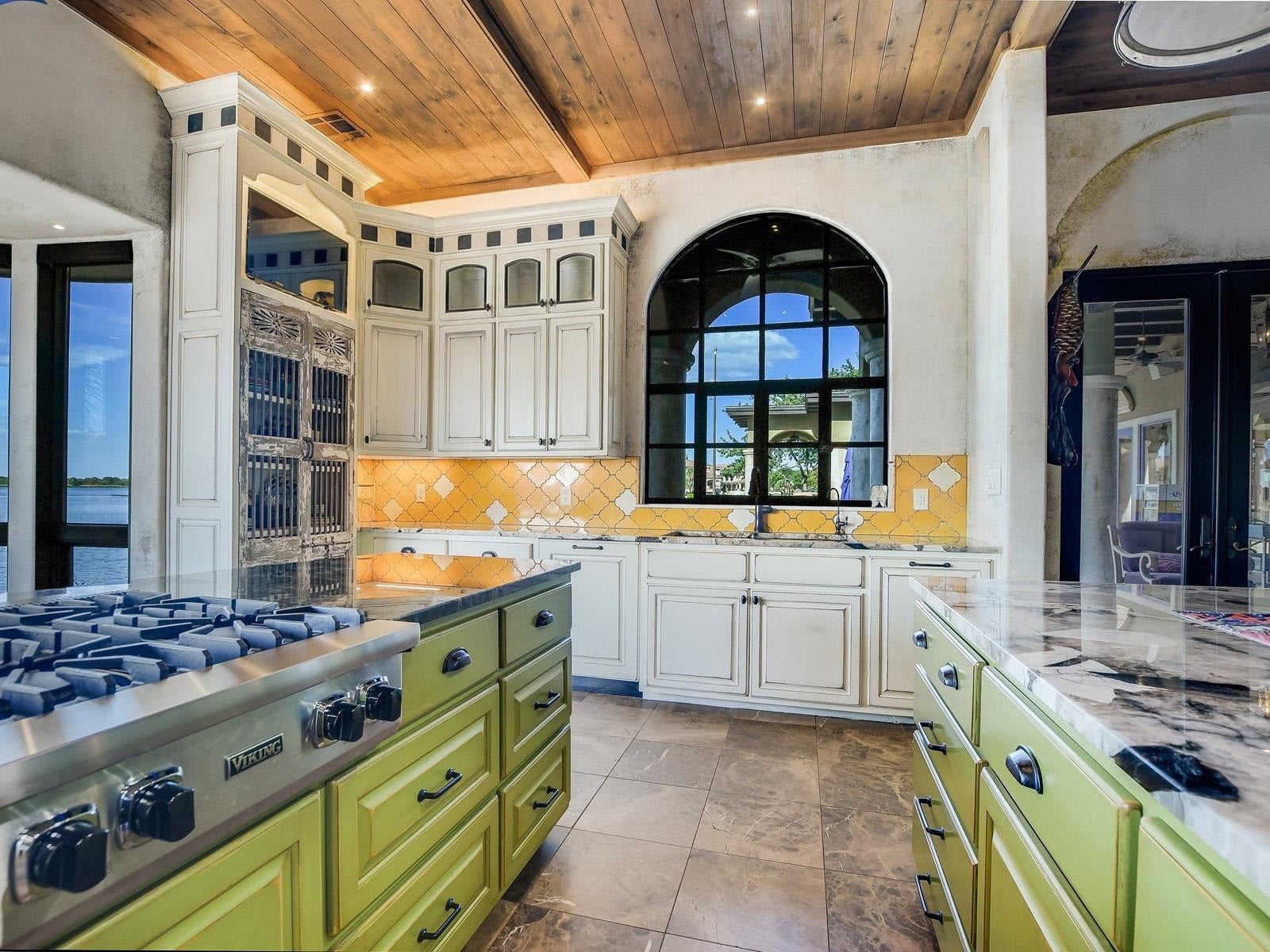 Horseshoe Bay, Texas, 78657, United States, 6 Bedrooms Bedrooms, ,9 BathroomsBathrooms,Residential,Active,2011452