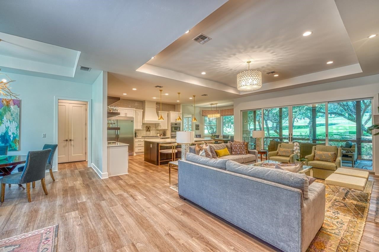 Horseshoe Bay, Texas, 78657, United States, 3 Bedrooms Bedrooms, ,4 BathroomsBathrooms,Residential,Active,2009842