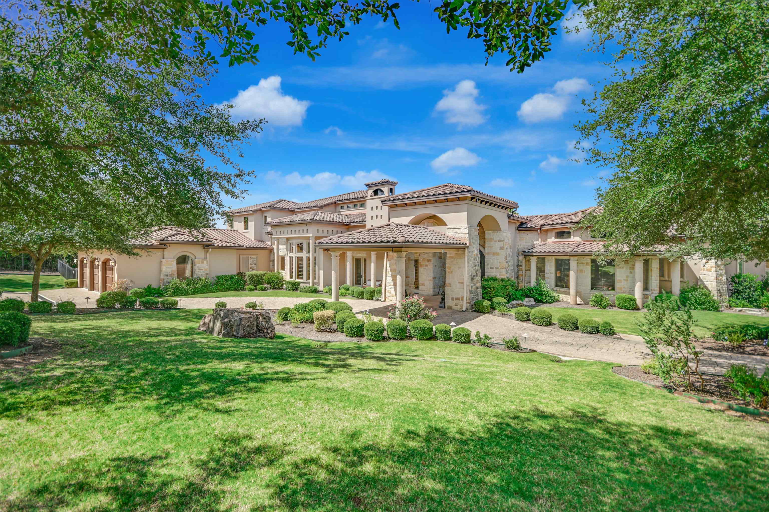 Horseshoe Bay, Texas, 78657, United States, 5 Bedrooms Bedrooms, ,6 BathroomsBathrooms,Residential,Active,1905083