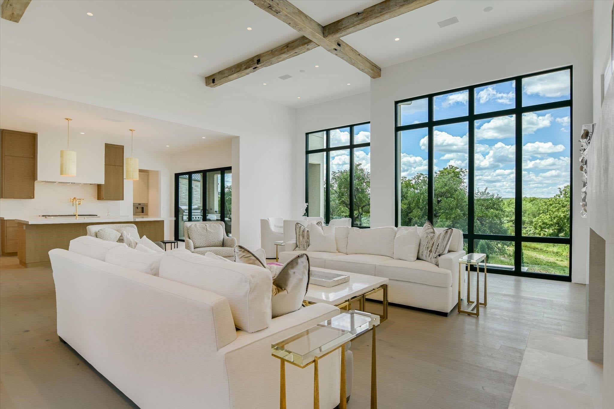 Horseshoe Bay, Texas, 78657, United States, 4 Bedrooms Bedrooms, ,5 BathroomsBathrooms,Residential,Active,1914578