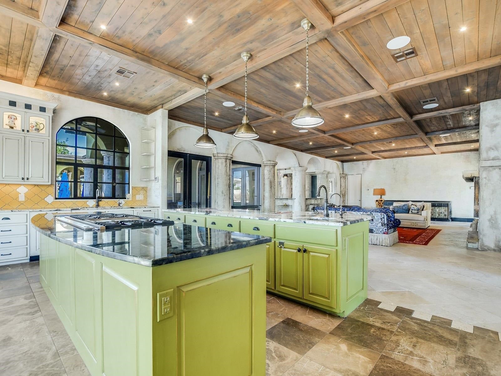 Horseshoe Bay, Texas, 78657, United States, 6 Bedrooms Bedrooms, ,9 BathroomsBathrooms,Residential,Active,2011452