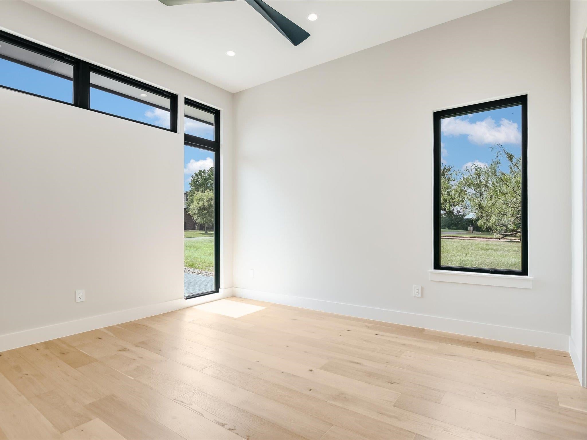 Horseshoe Bay, Texas, 78657, United States, 3 Bedrooms Bedrooms, ,5 BathroomsBathrooms,Residential,Active,1951796