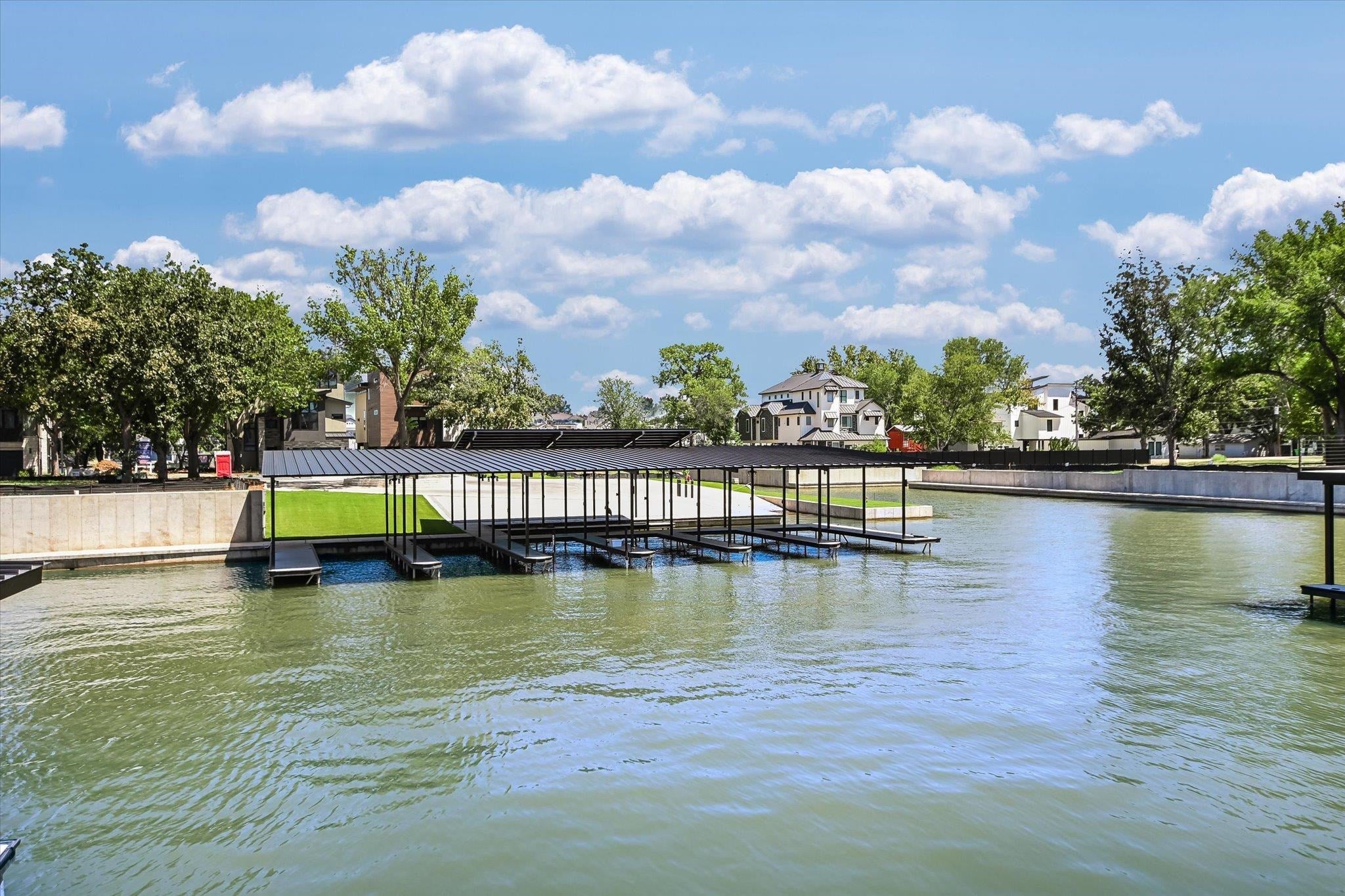 Kingsland, Texas, 78639, United States, 5 Bedrooms Bedrooms, ,6 BathroomsBathrooms,Residential,Active,1880207