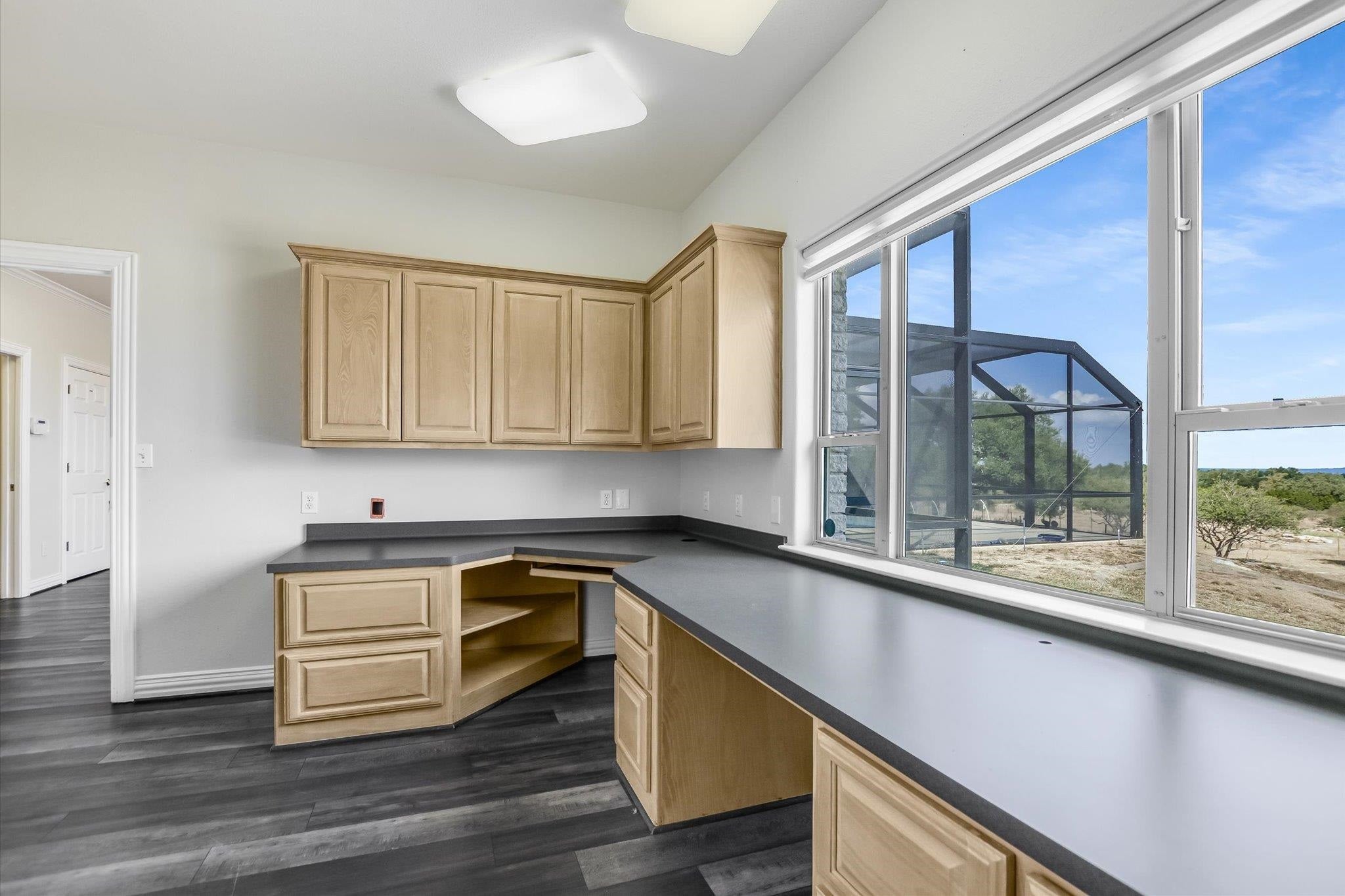 Horseshoe Bay, Texas, 78657, United States, 14 Bedrooms Bedrooms, ,11 BathroomsBathrooms,Residential,Active,1992282