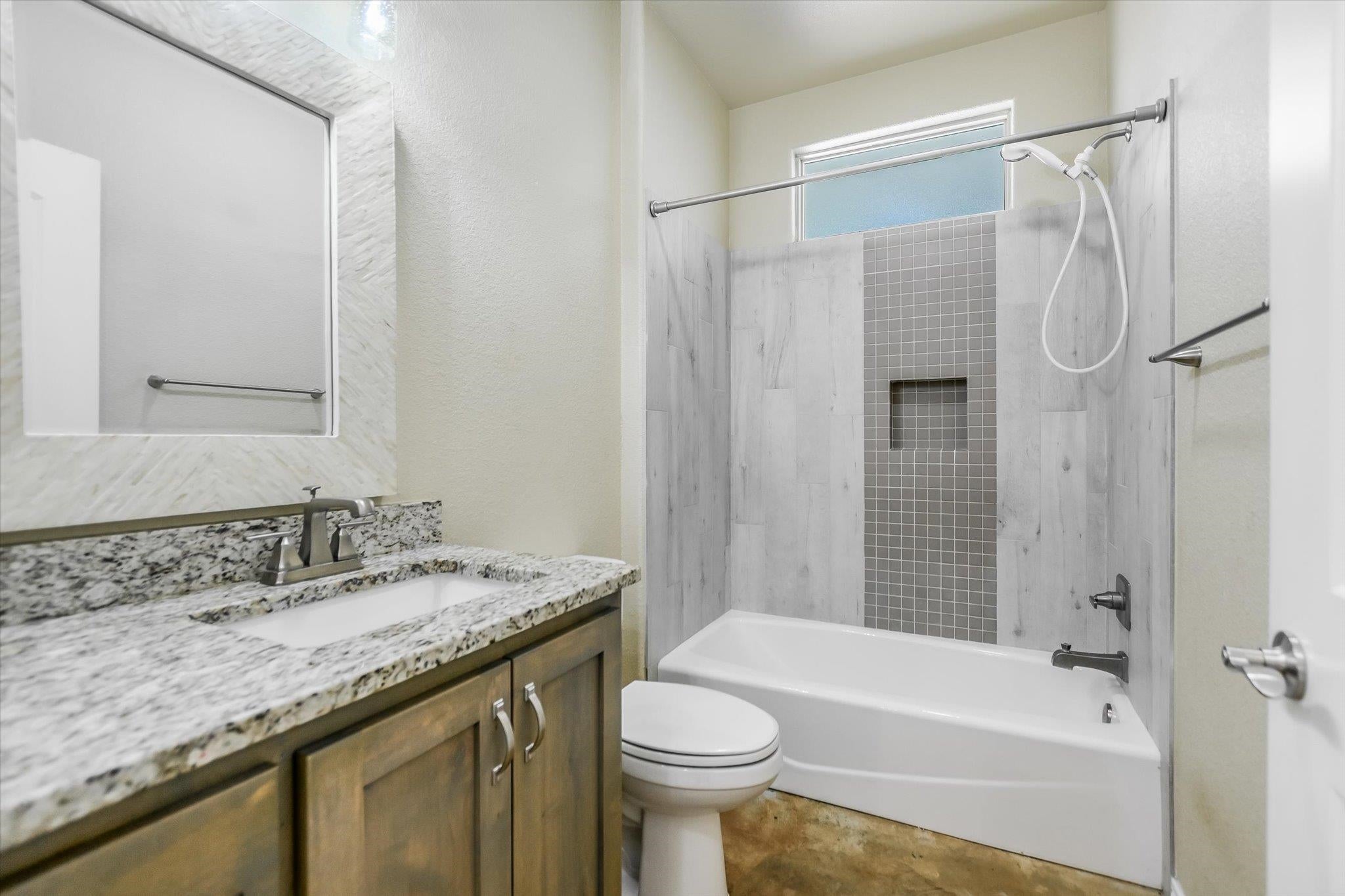 Horseshoe Bay, Texas, 78657, United States, 14 Bedrooms Bedrooms, ,11 BathroomsBathrooms,Residential,Active,1992282