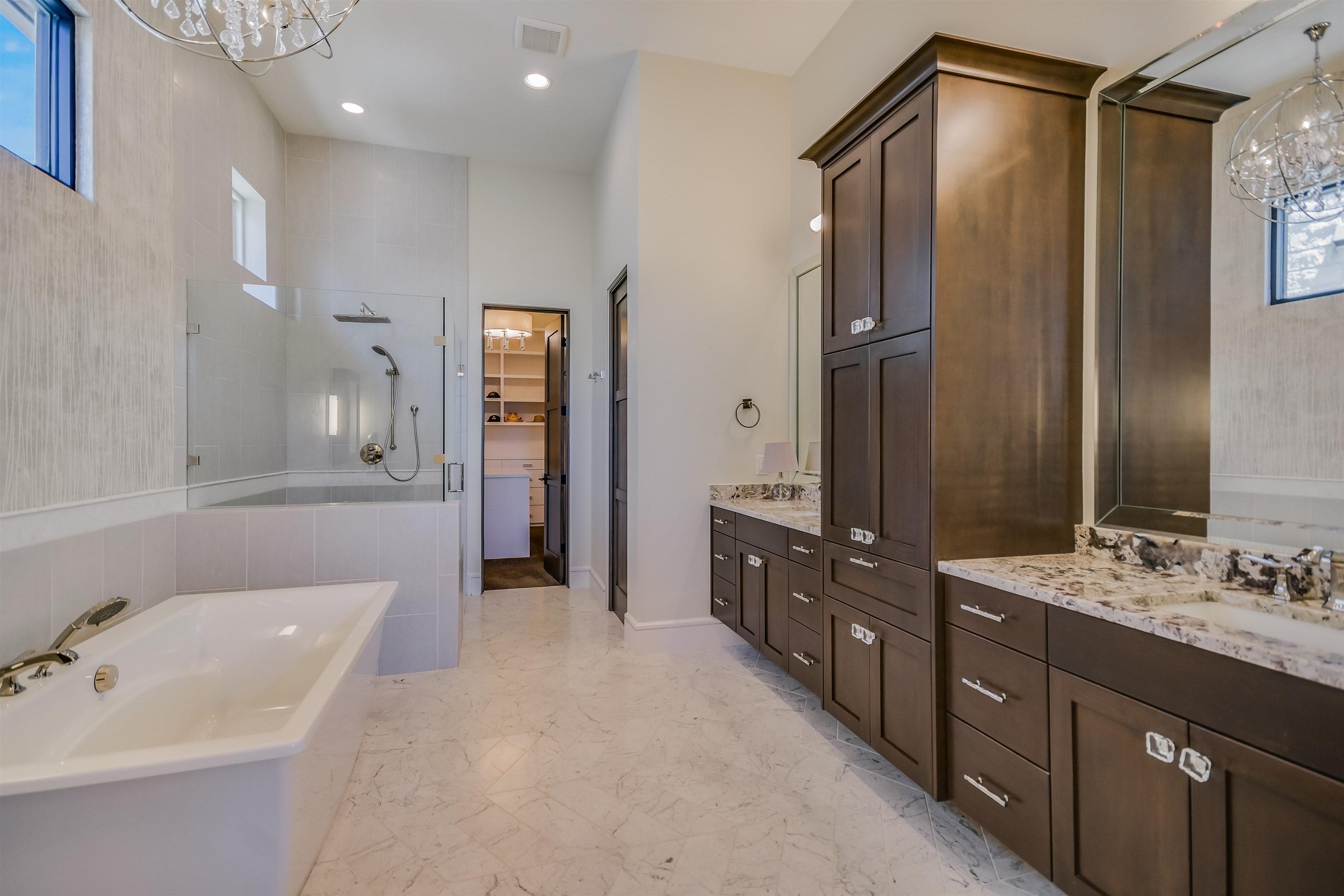 Horseshoe Bay, Texas, 78657, United States, 6 Bedrooms Bedrooms, ,7 BathroomsBathrooms,Residential,Active,1903228