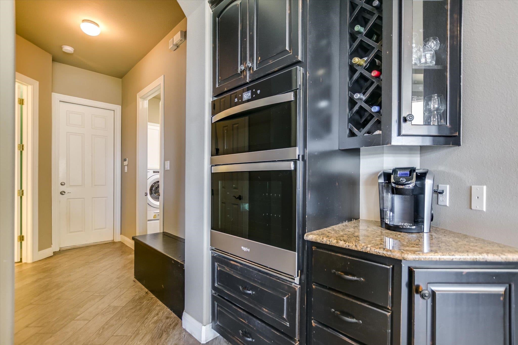 Horseshoe Bay, Texas, 78657, United States, 3 Bedrooms Bedrooms, ,4 BathroomsBathrooms,Residential,Active,1963421