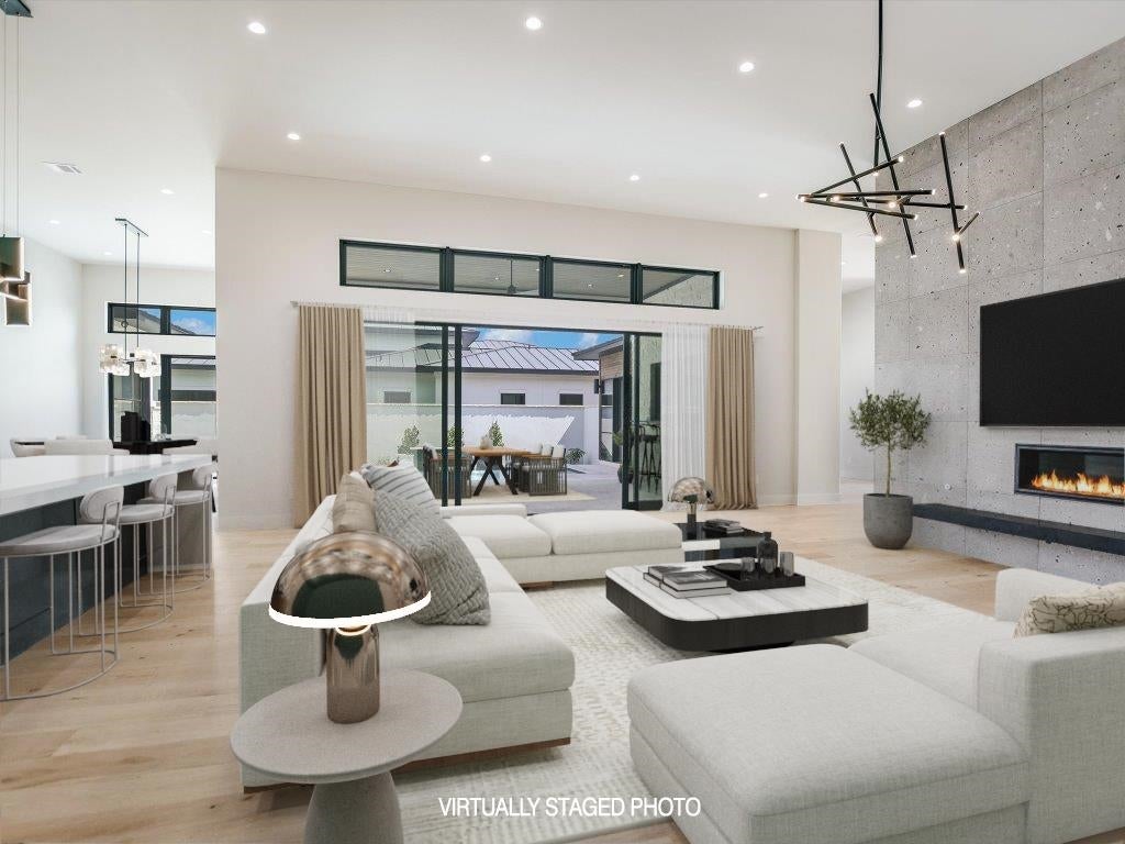 Horseshoe Bay, Texas, 78657, United States, 3 Bedrooms Bedrooms, ,5 BathroomsBathrooms,Residential,Active,1951796