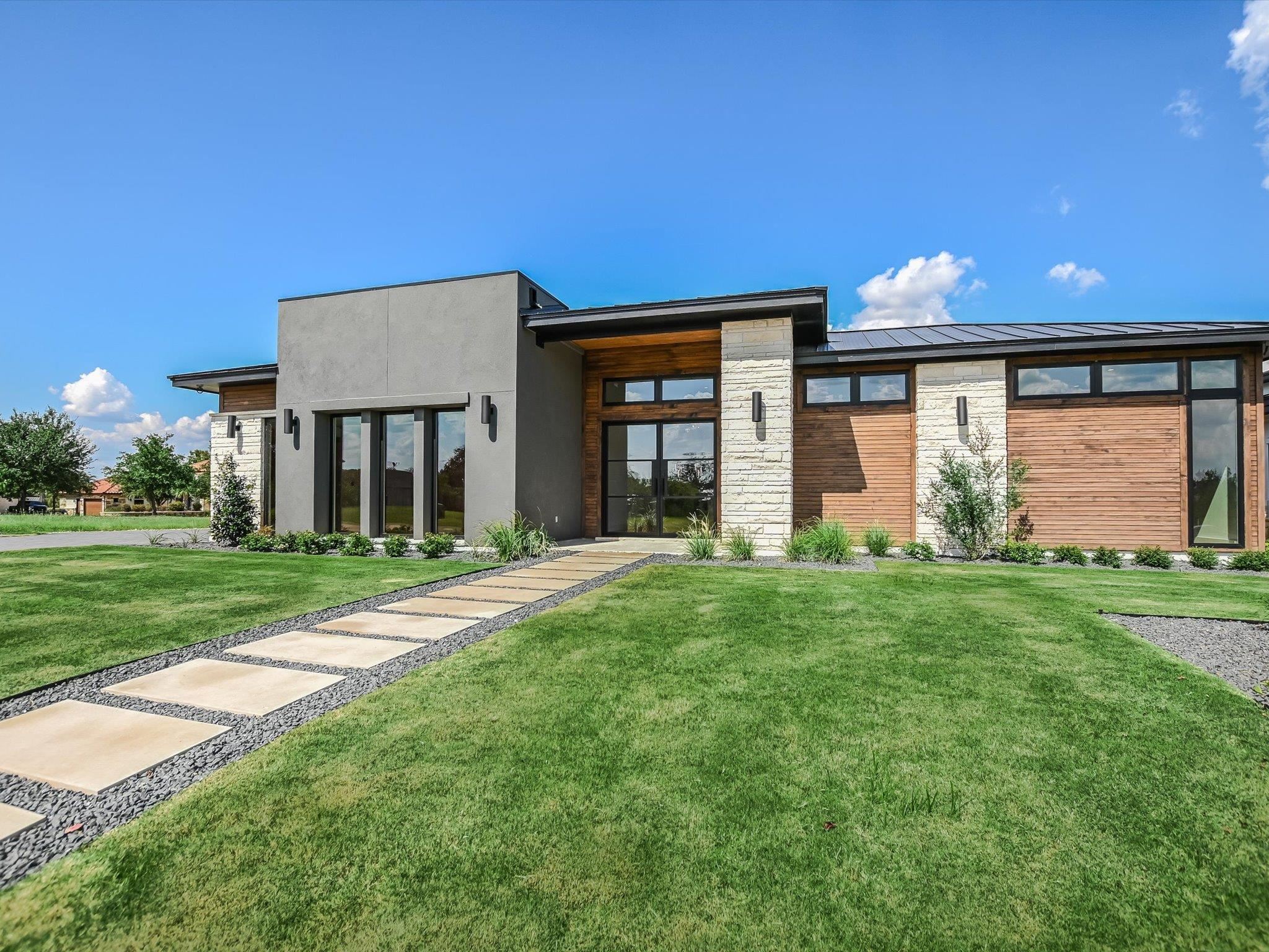 Horseshoe Bay, Texas, 78657, United States, 3 Bedrooms Bedrooms, ,5 BathroomsBathrooms,Residential,Active,1951796