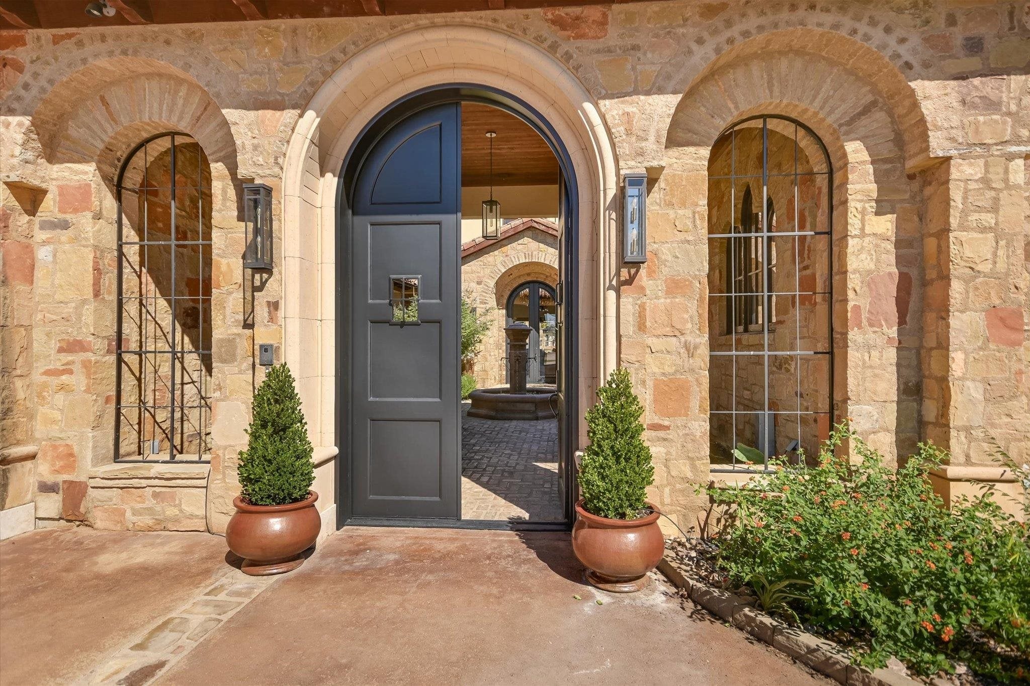 Horseshoe Bay, Texas, 78657, United States, 5 Bedrooms Bedrooms, ,7 BathroomsBathrooms,Residential,Active,1988425